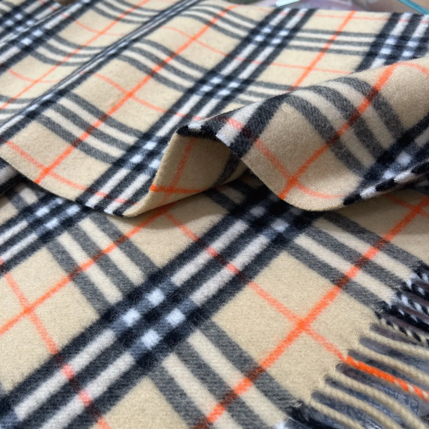 Шарфы Burberry 1086871