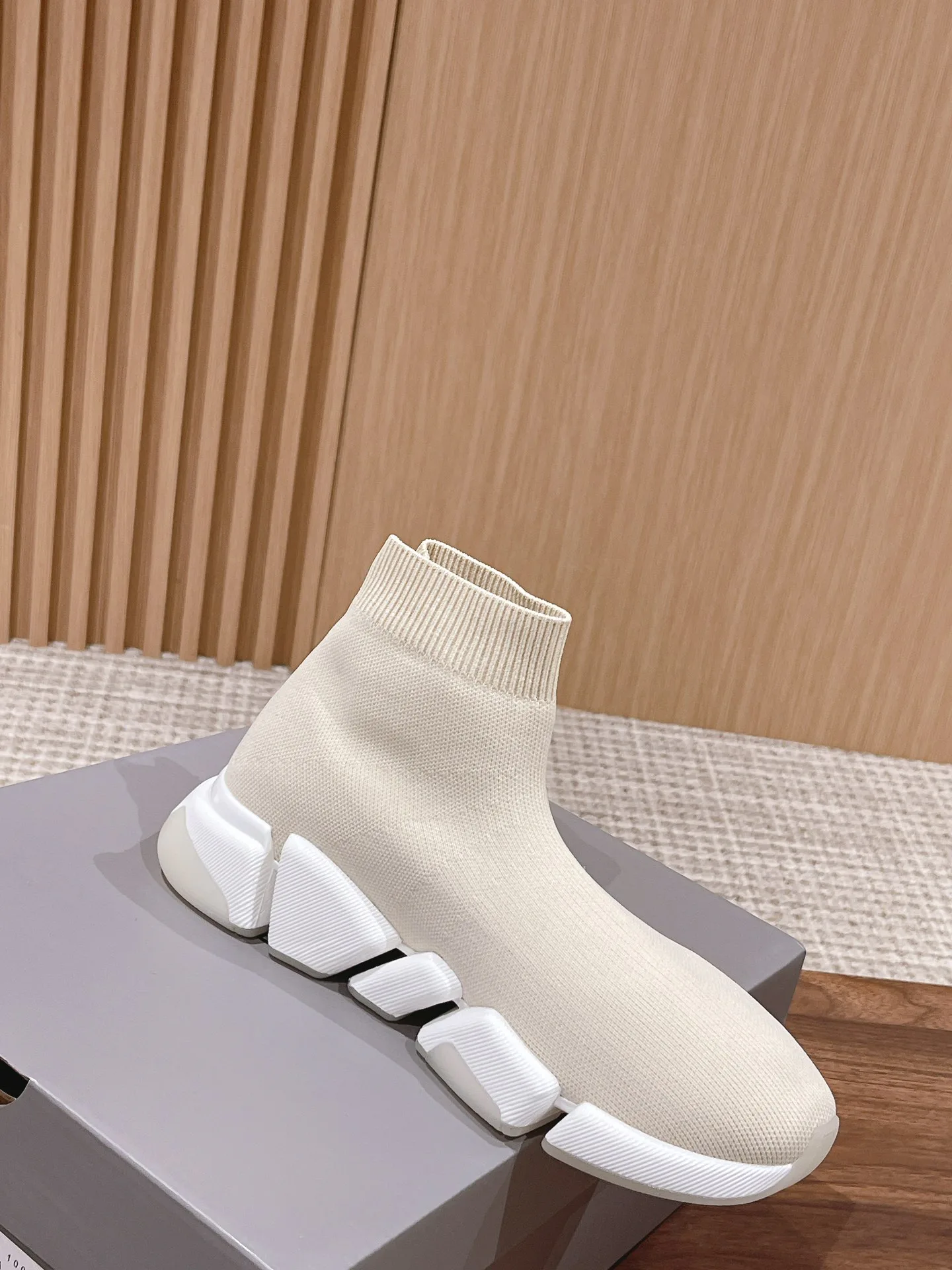 Кроссовки Женские Balenciaga 19780189