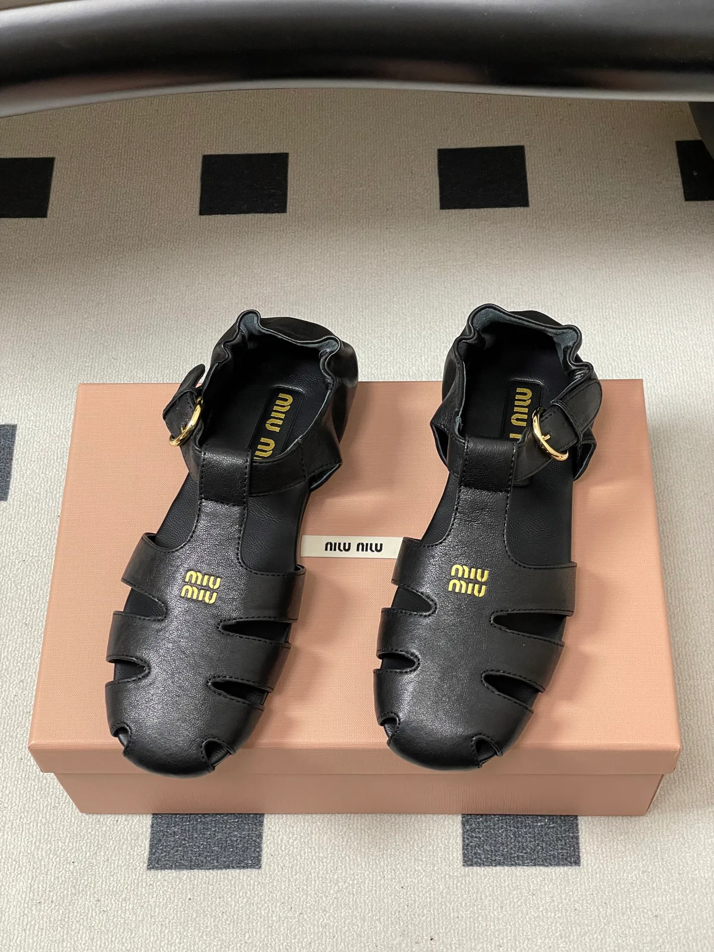 Сандалии Женские Miu Miu 4934136