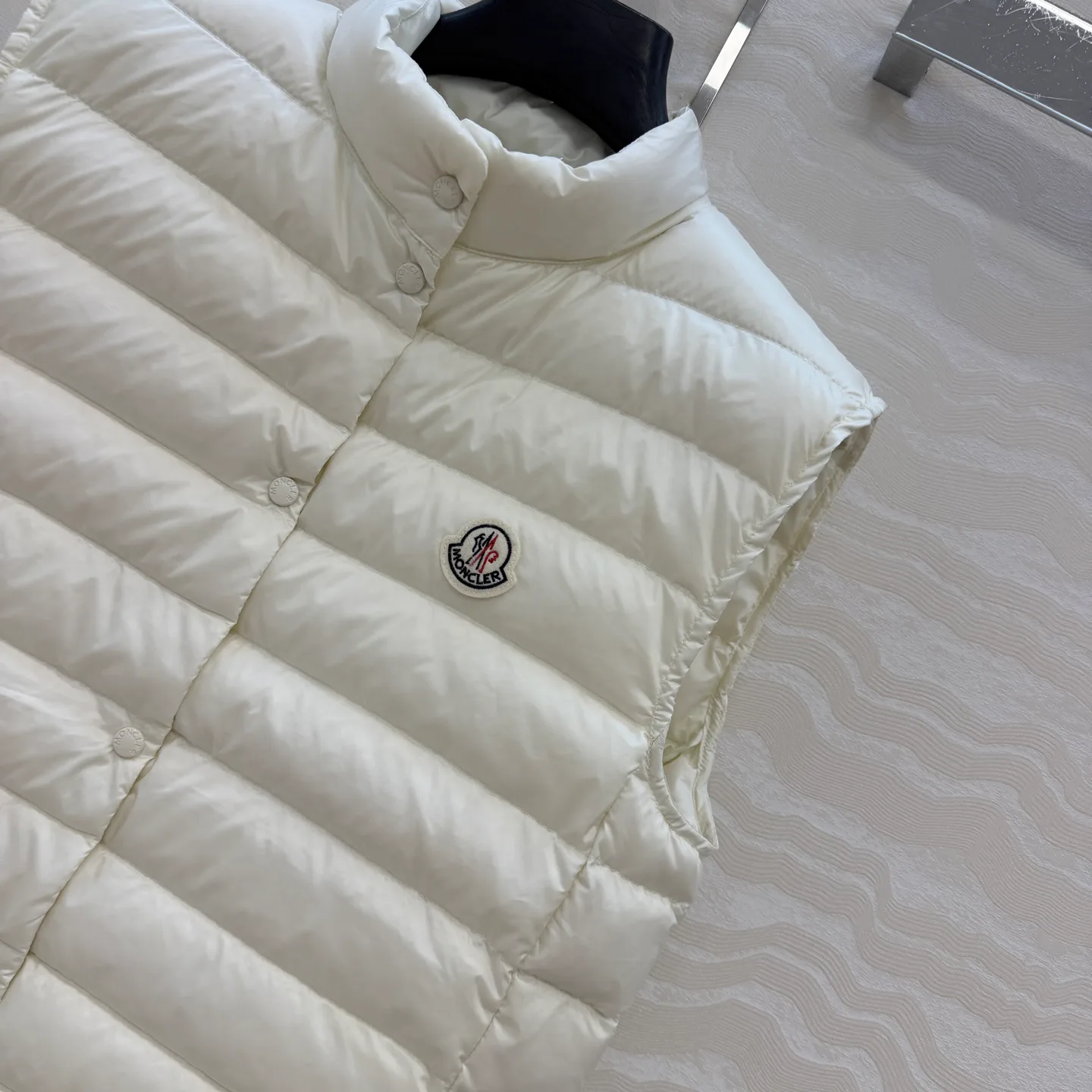 Жилеты Женские Moncler 18710870