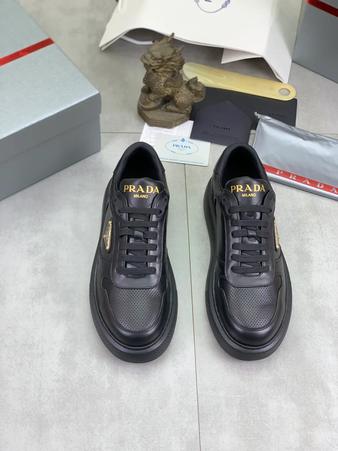 Кроссовки Мужские Prada 153060