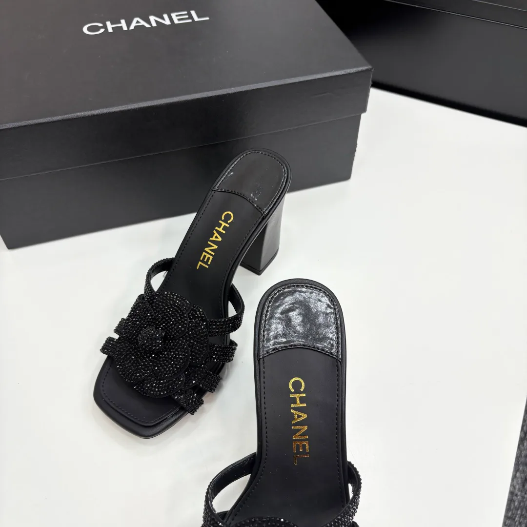 Сандалии Женские Chanel 12584309