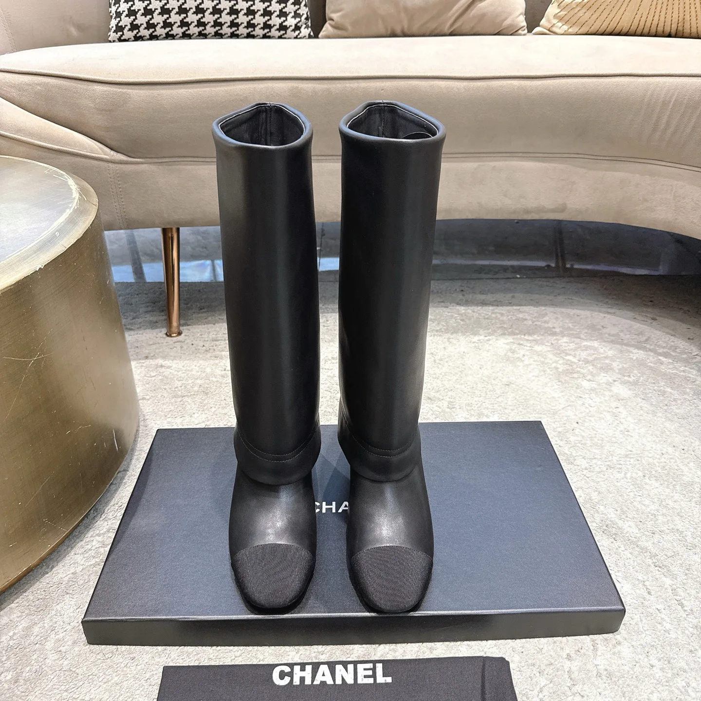 Сапоги Женские Chanel 18154576