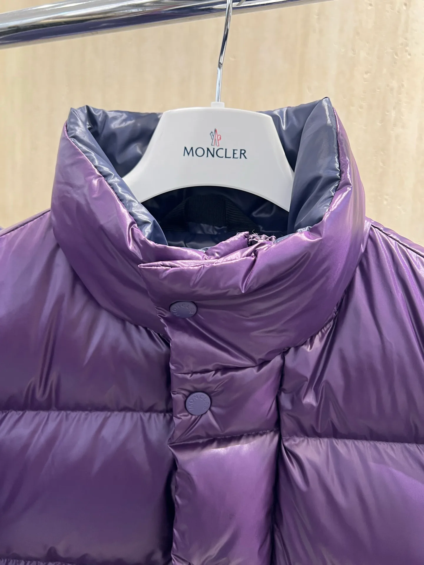 Куртки И Пуховики Женские Moncler 18723413