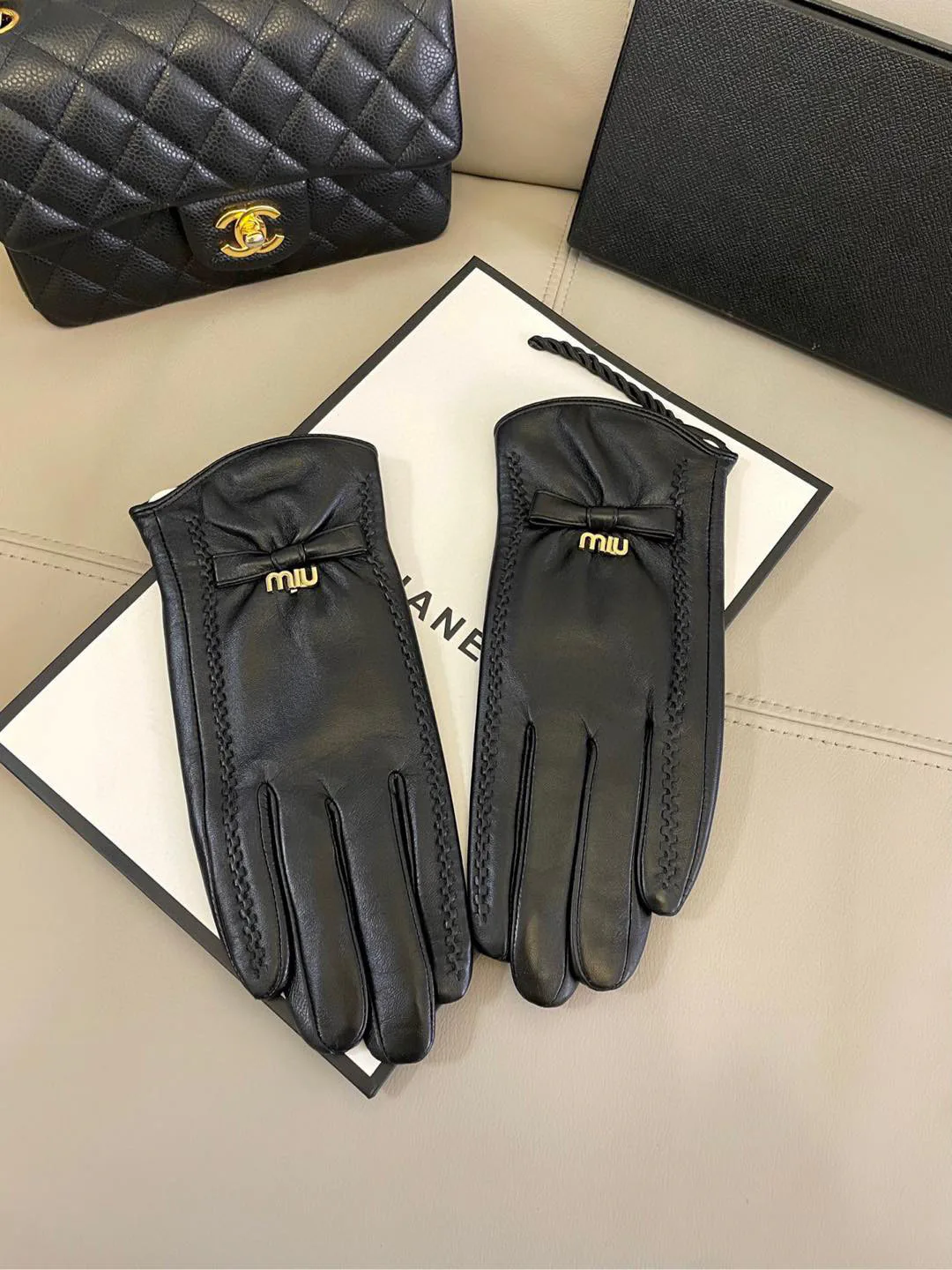 Перчатки Miu Miu 184158