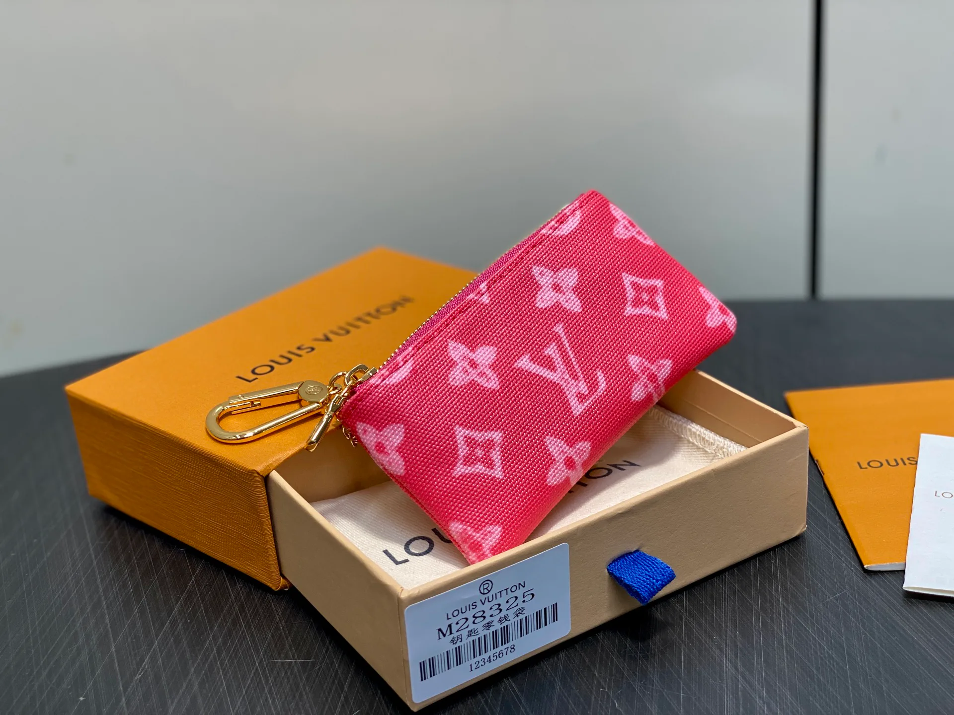 Клатчи Женские Louis Vuitton 2978507