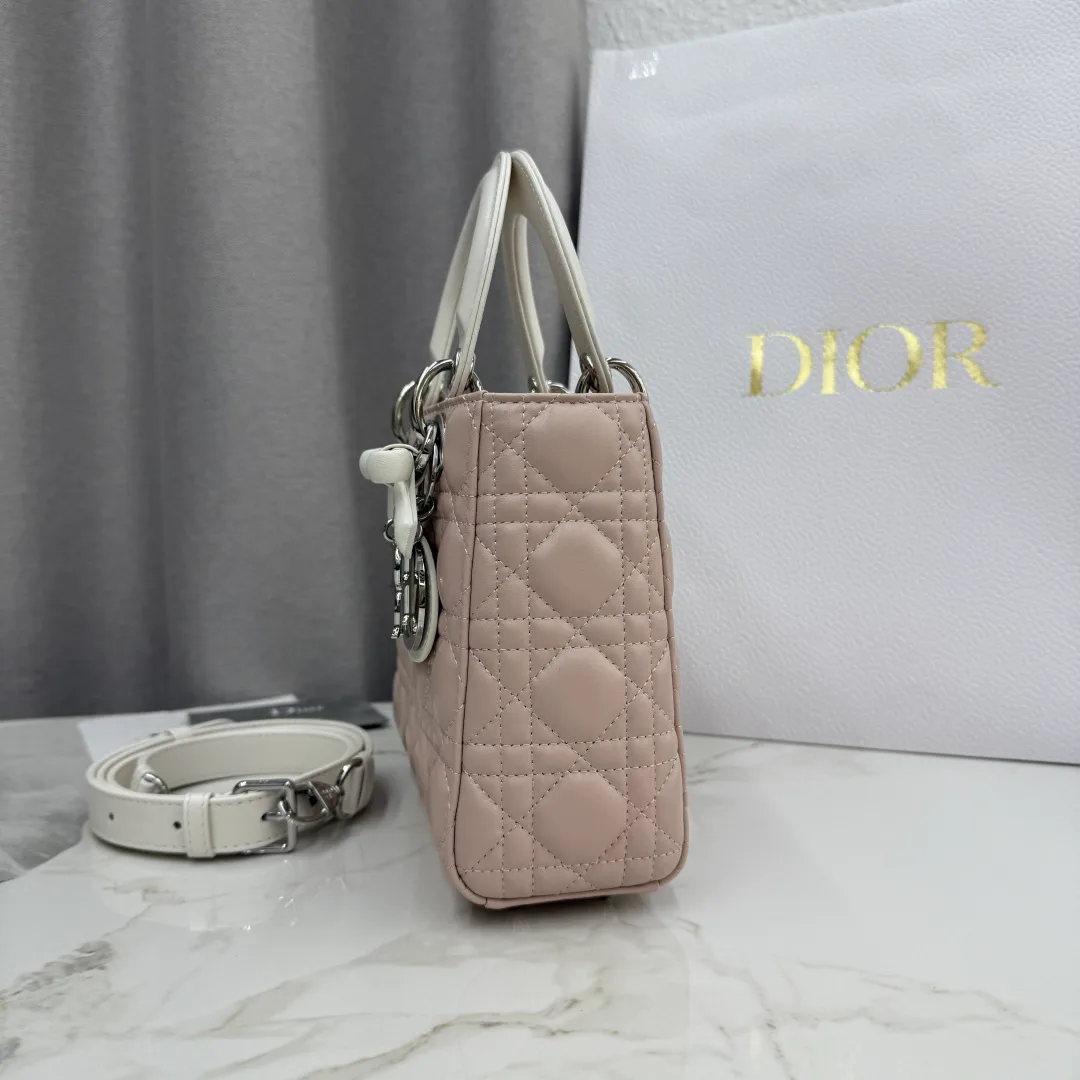 Классические Сумки Женские Christian Dior 12594843