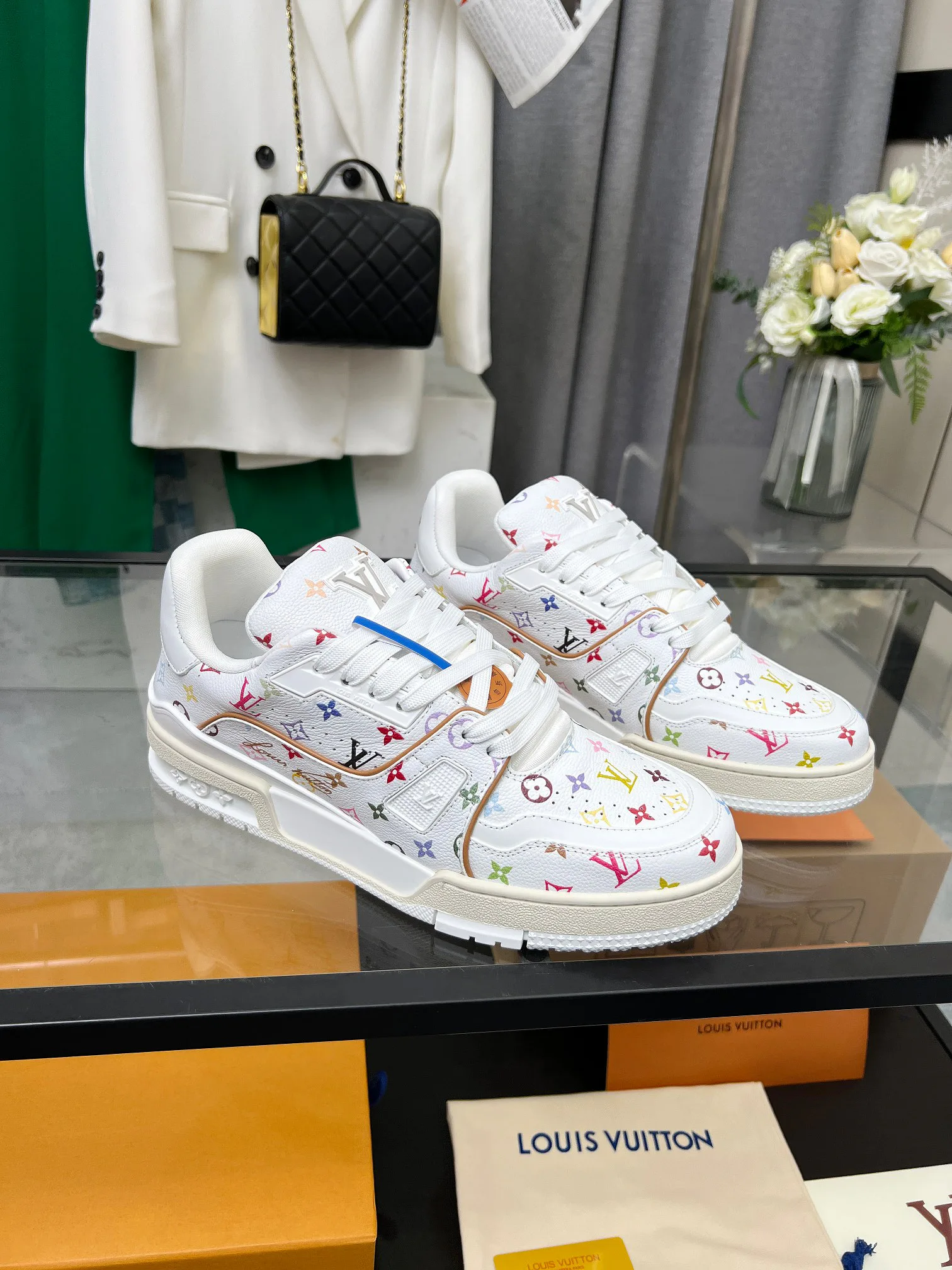 Кроссовки Женские Louis Vuitton 1124251
