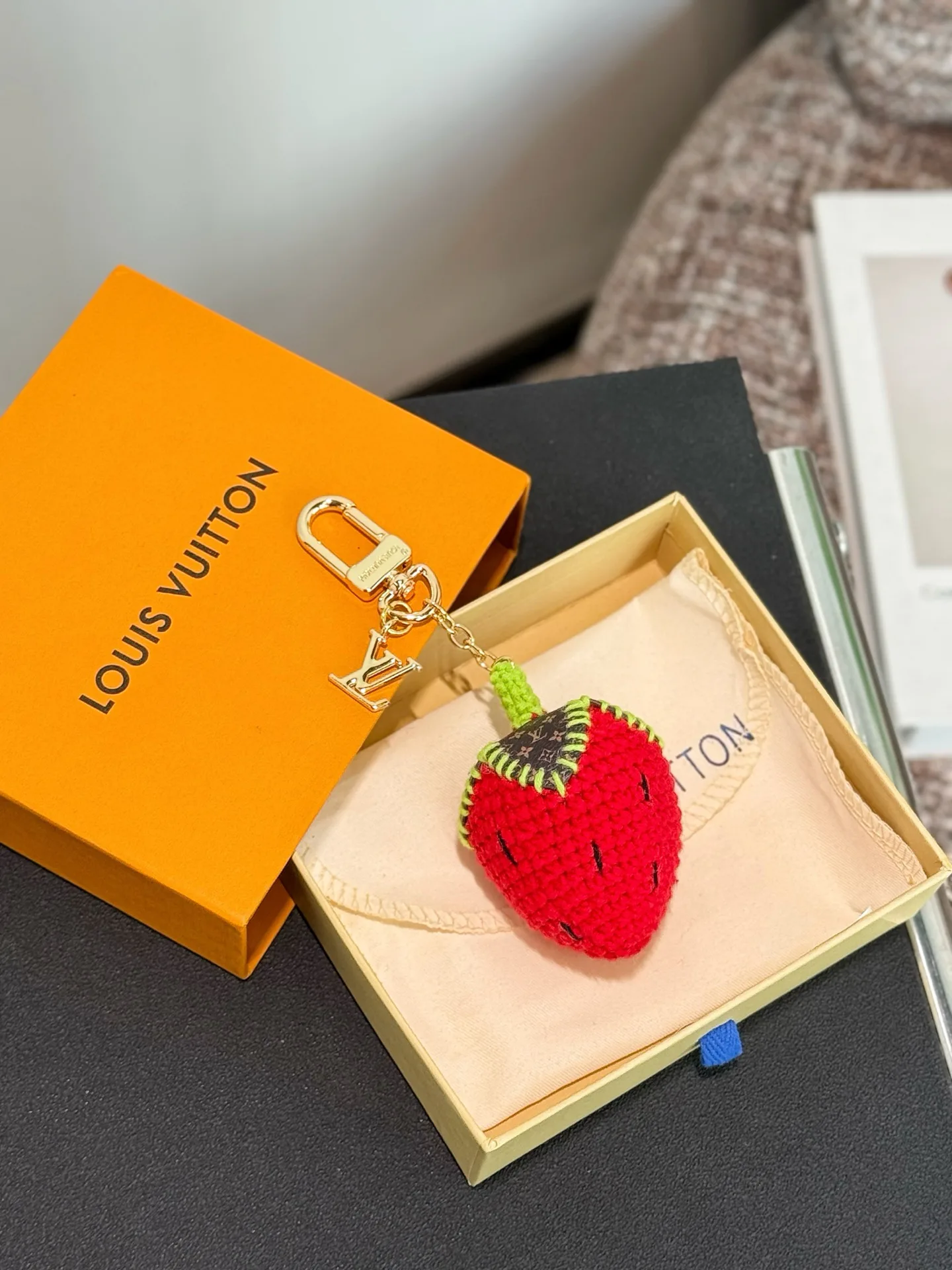 Ключницы Louis Vuitton 18013503