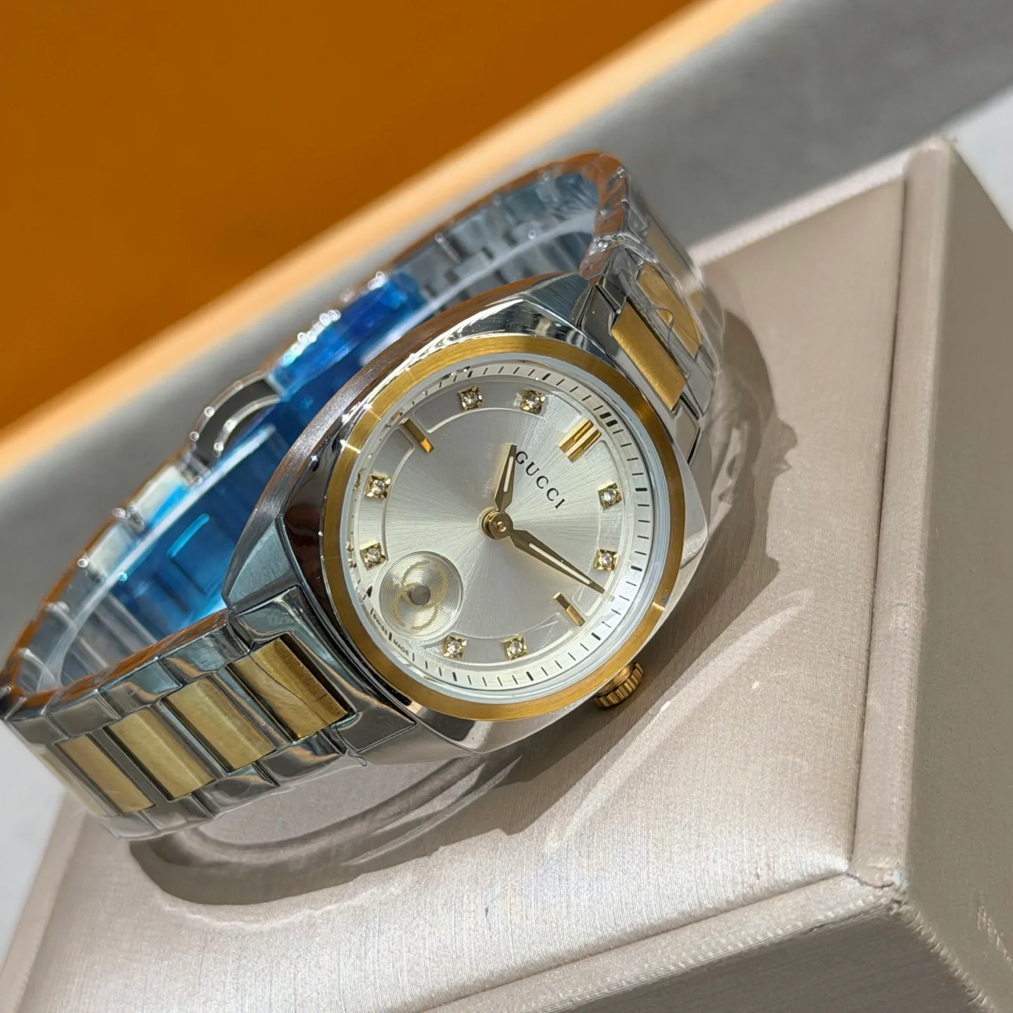 Часы Женские Gucci 18362060