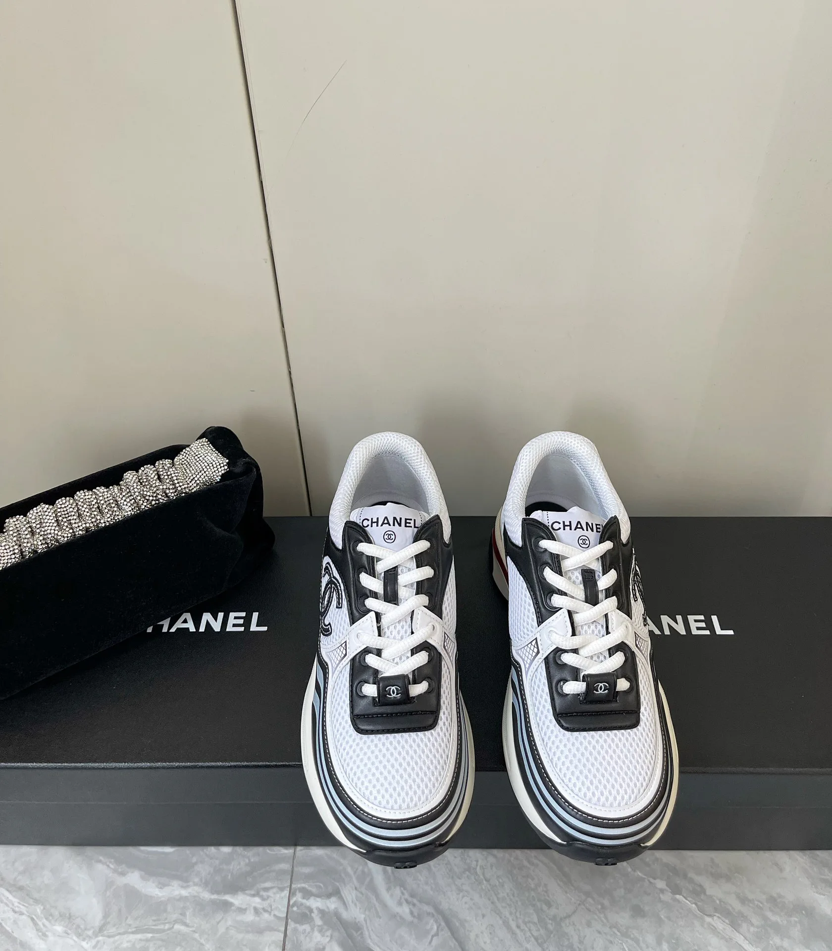 Кроссовки Женские Chanel 8733