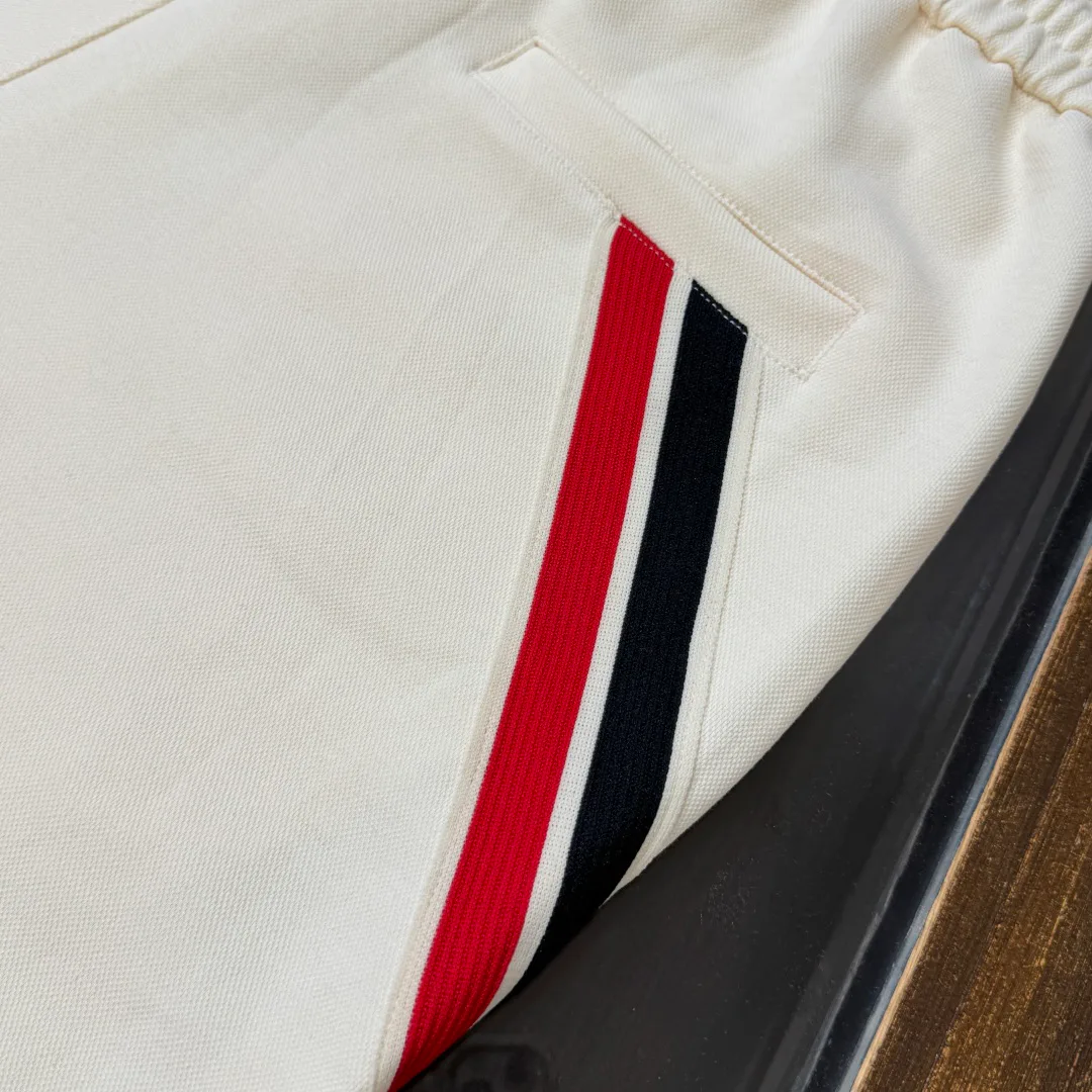 Шорты Женские Moncler 11873043