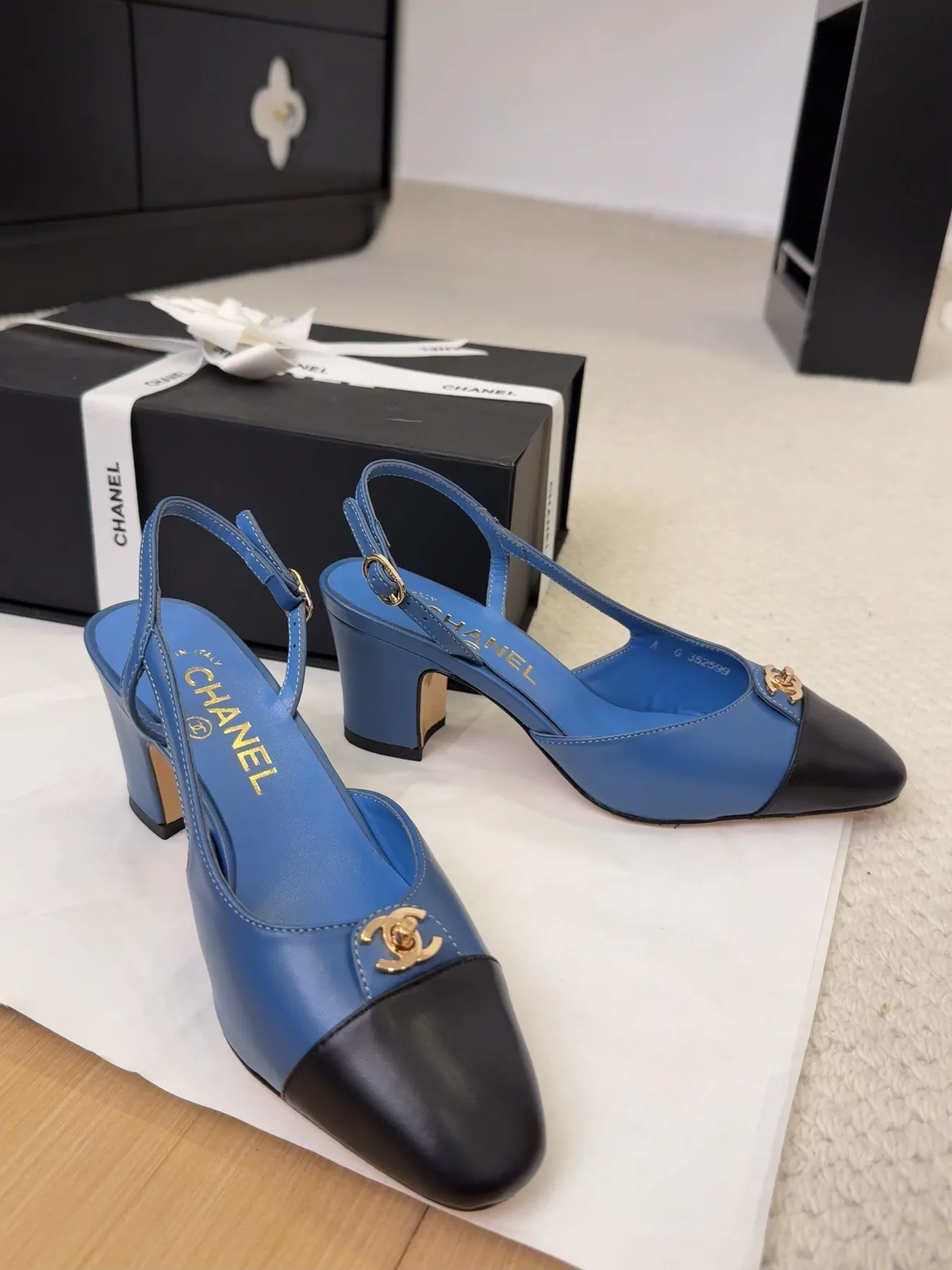 Туфли Женские Chanel 30105