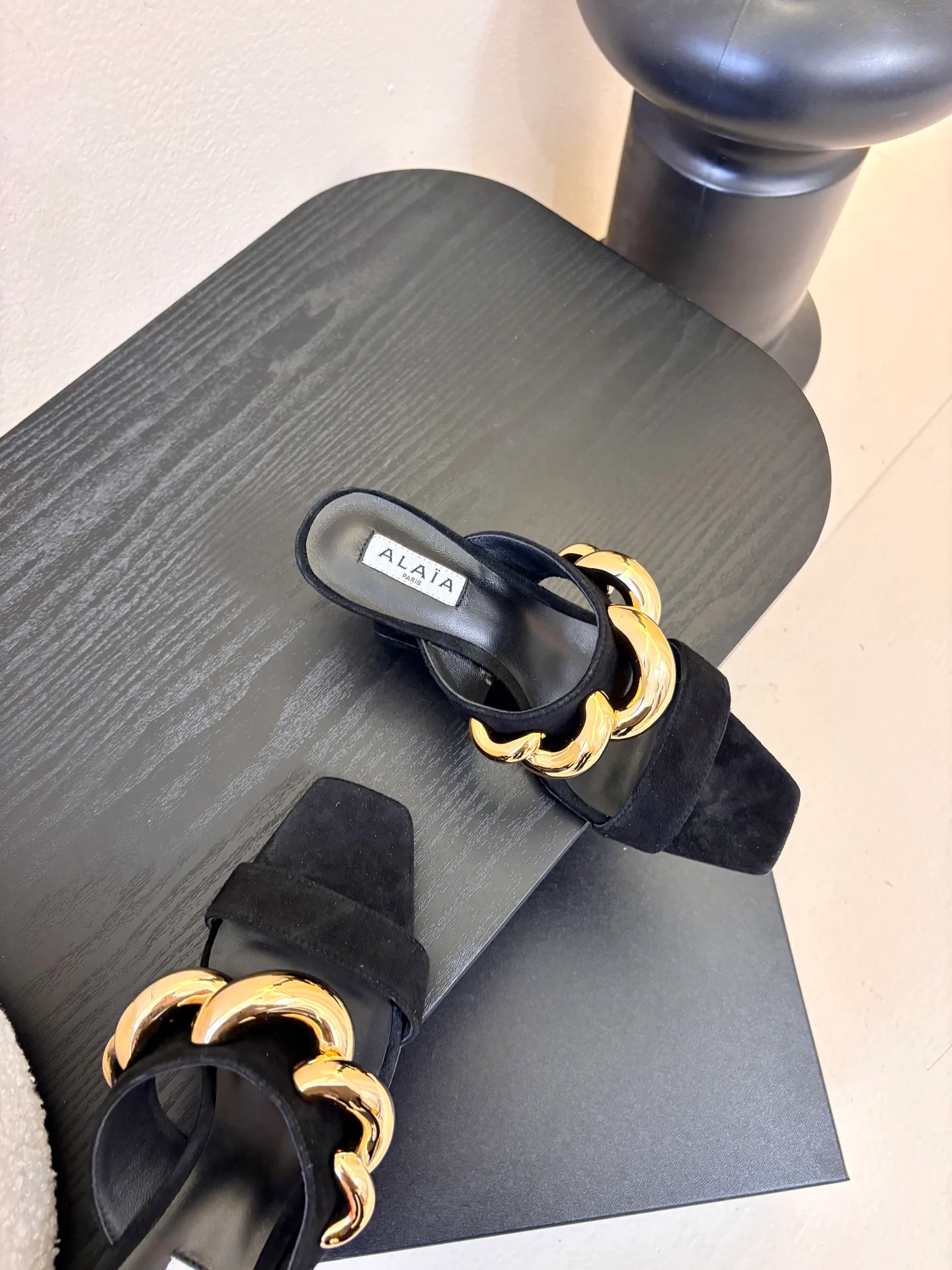 Босоножки Женские Alaia 5084595