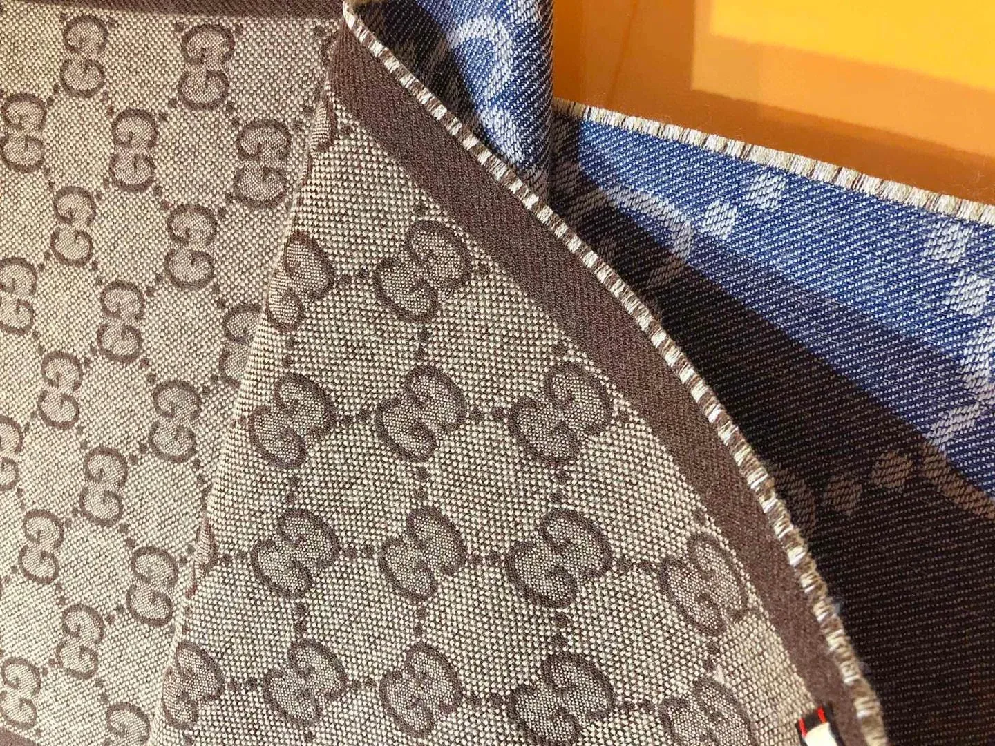 Шарфы Gucci 1664950