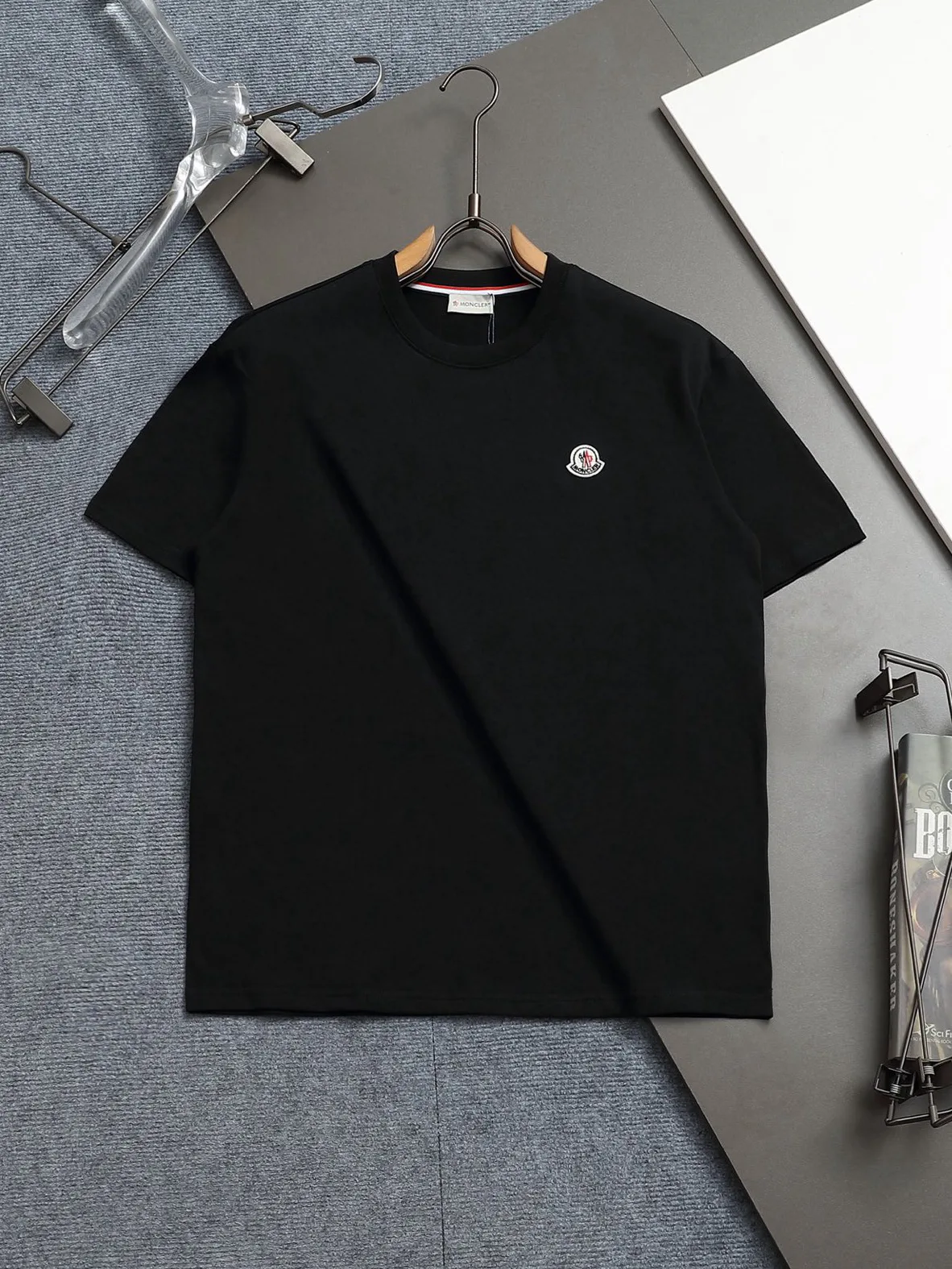 Футболки Женские Moncler 1617506