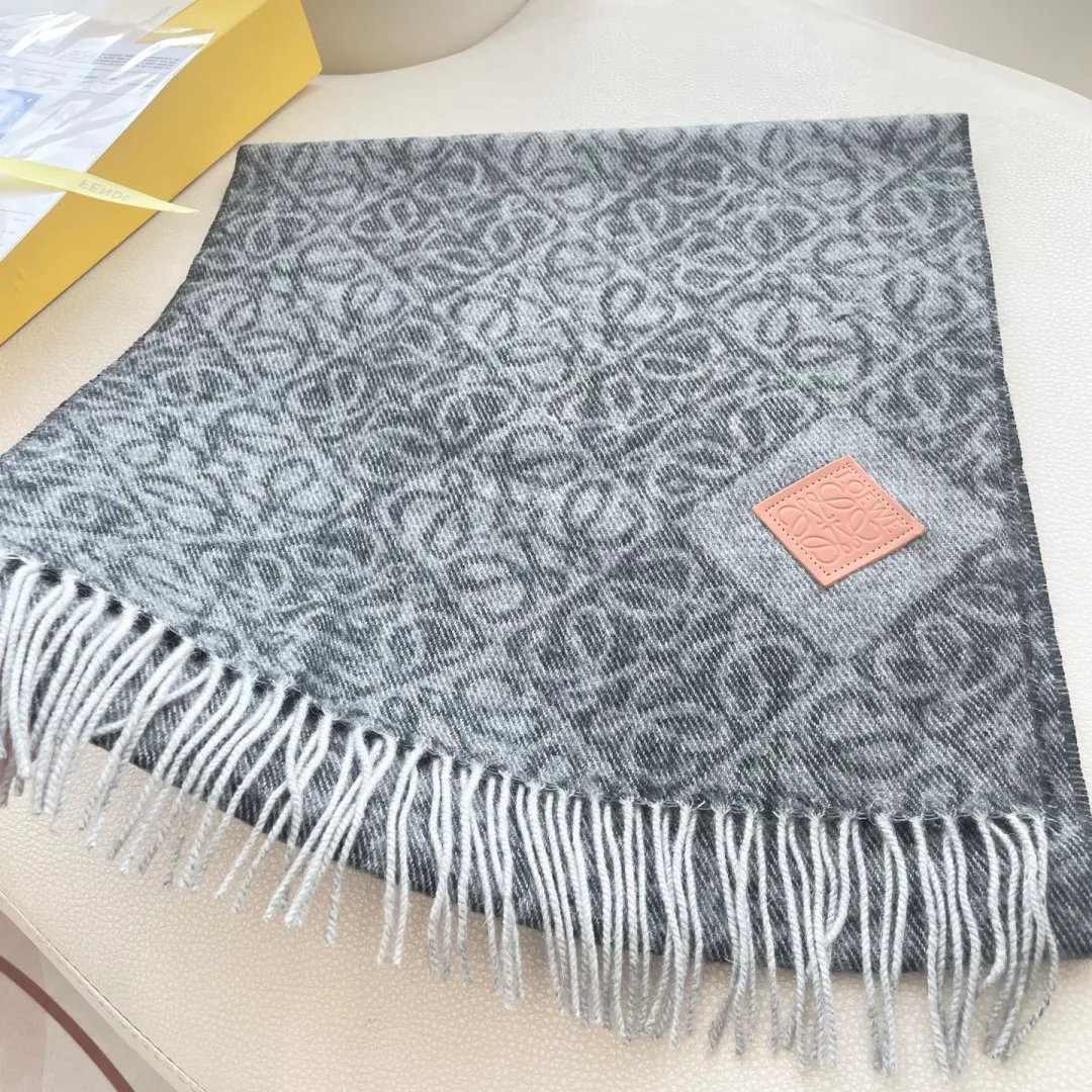 Шарфы Loewe 719954