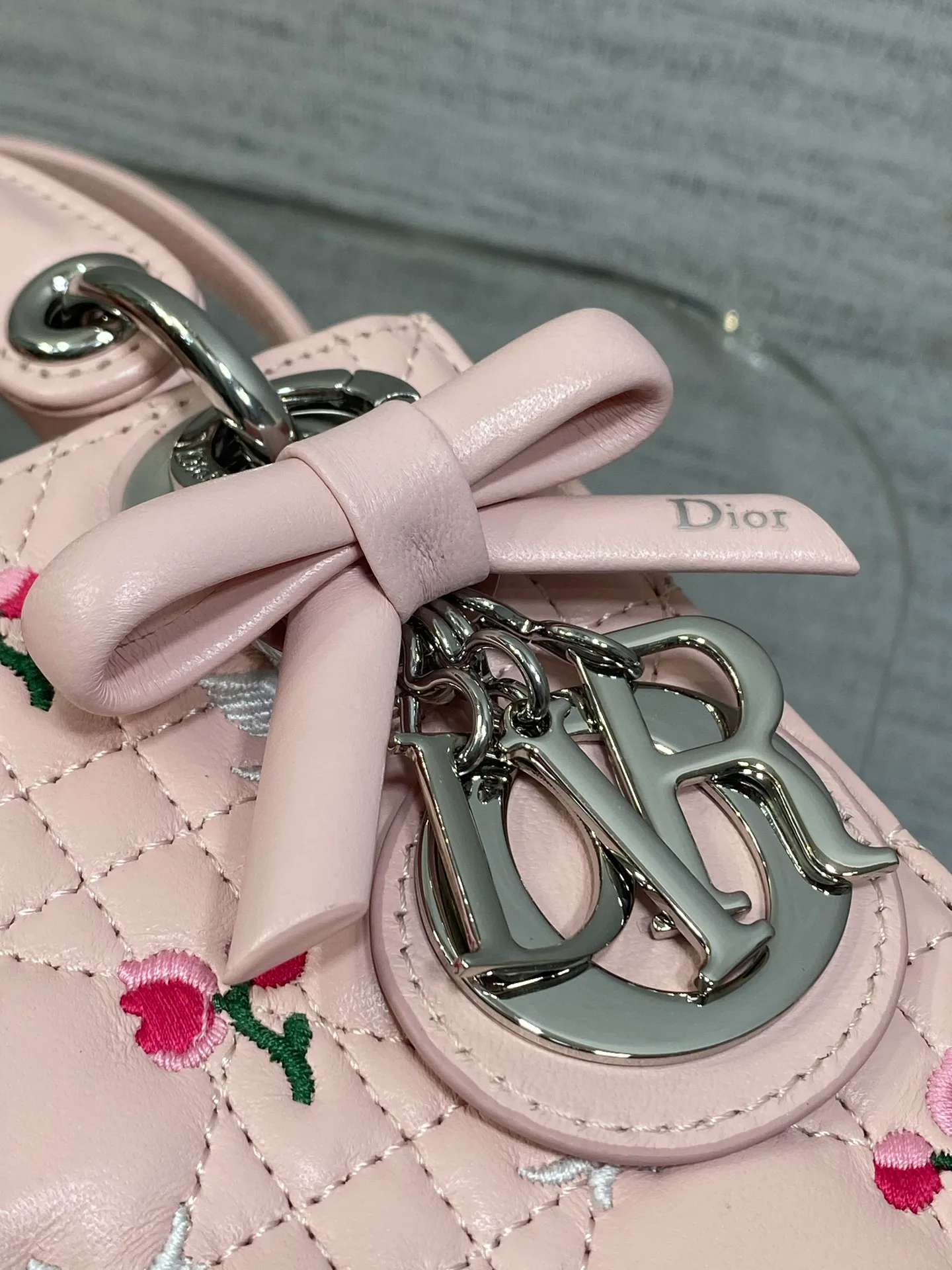 Классические Сумки Женские Christian Dior 17601340