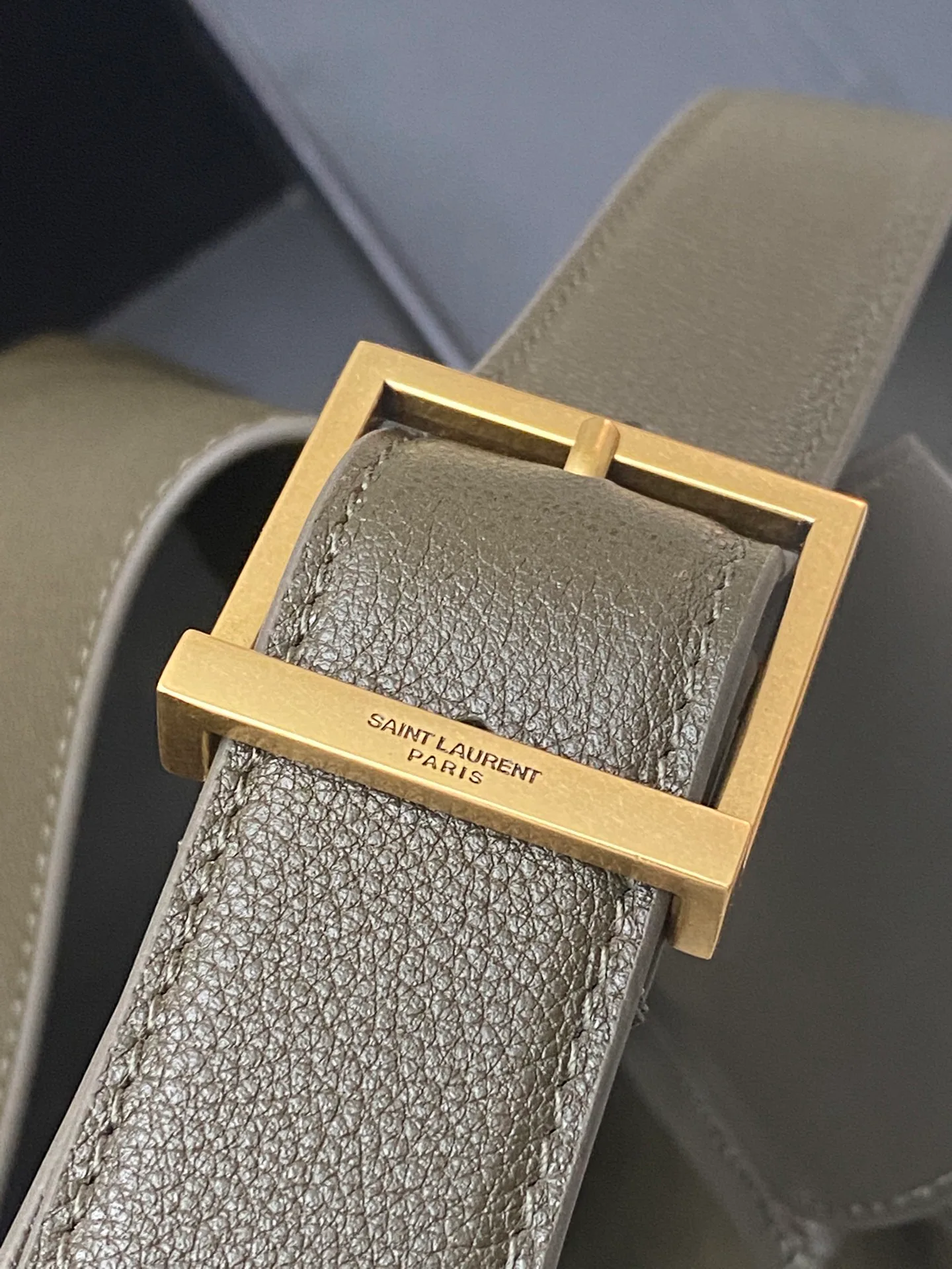 Классические Сумки Женские Saint Laurent 17506949
