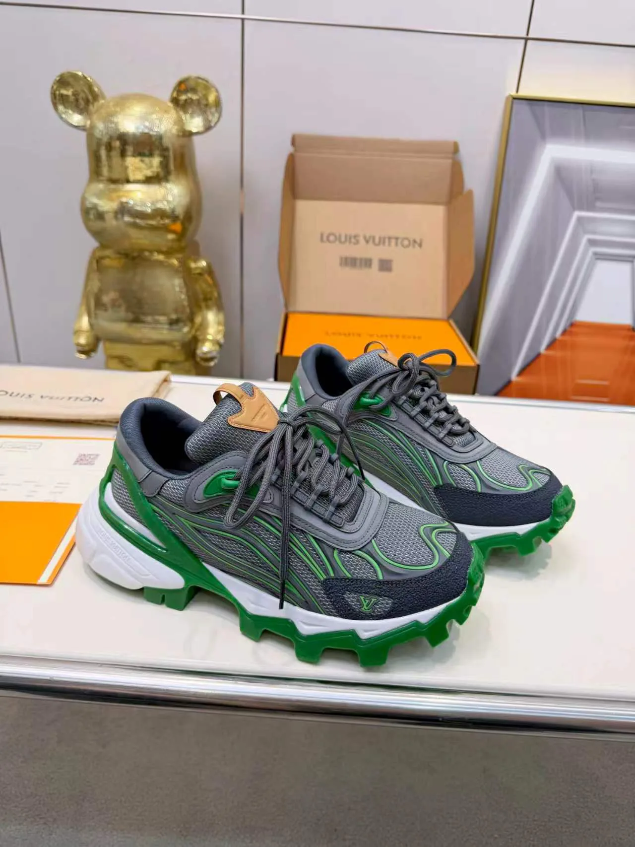 Кроссовки Мужские Louis Vuitton 13080173