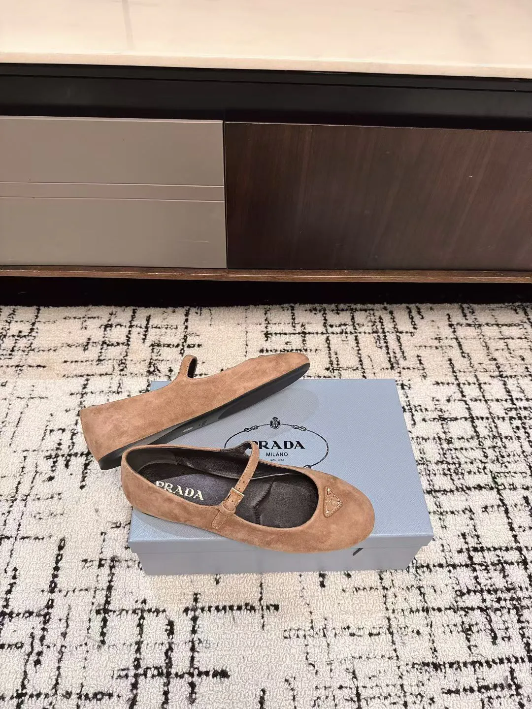 Туфли Женские Prada 11426434