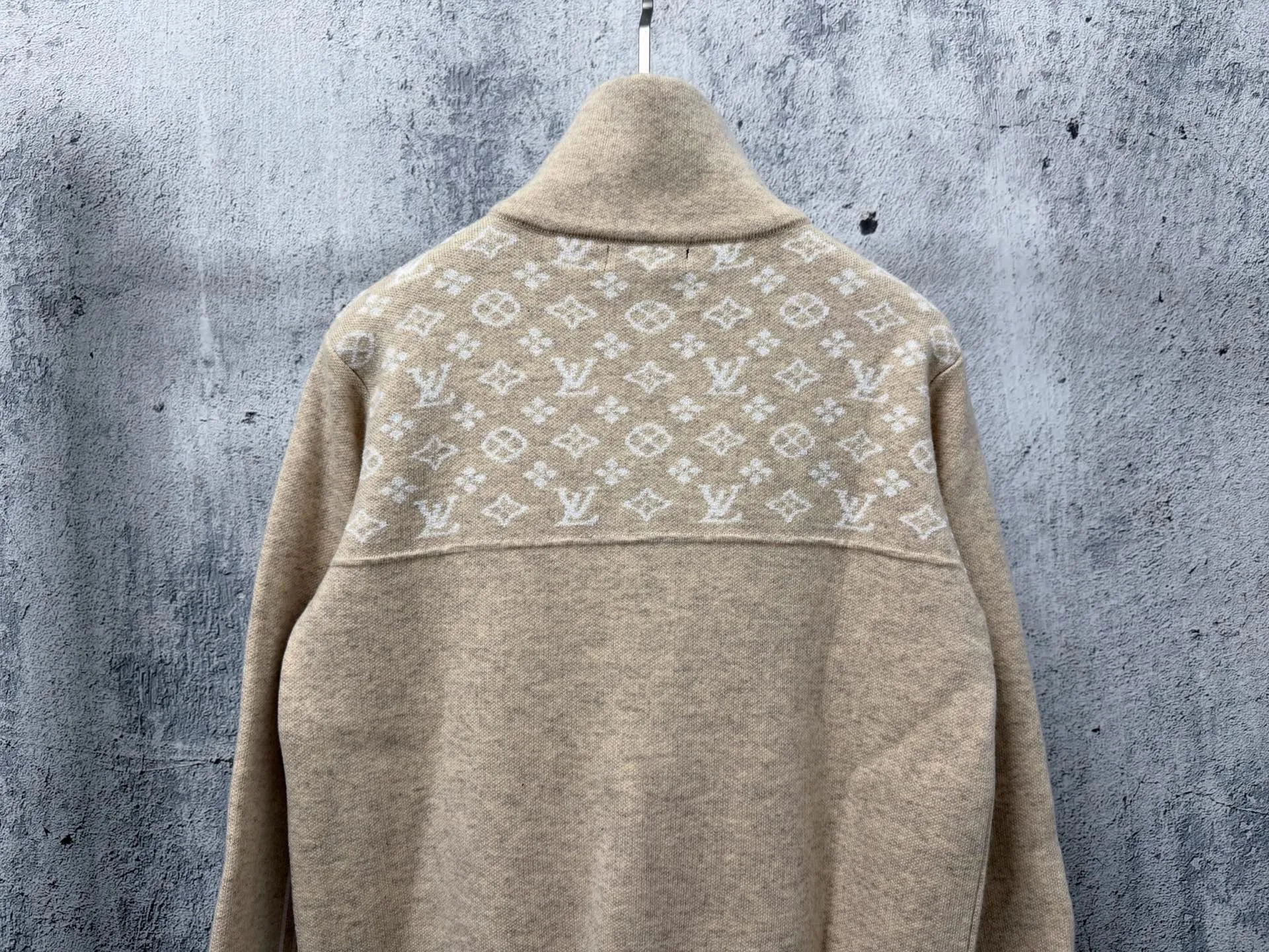 Джемперы И Свитеры Мужские Louis Vuitton 18392066