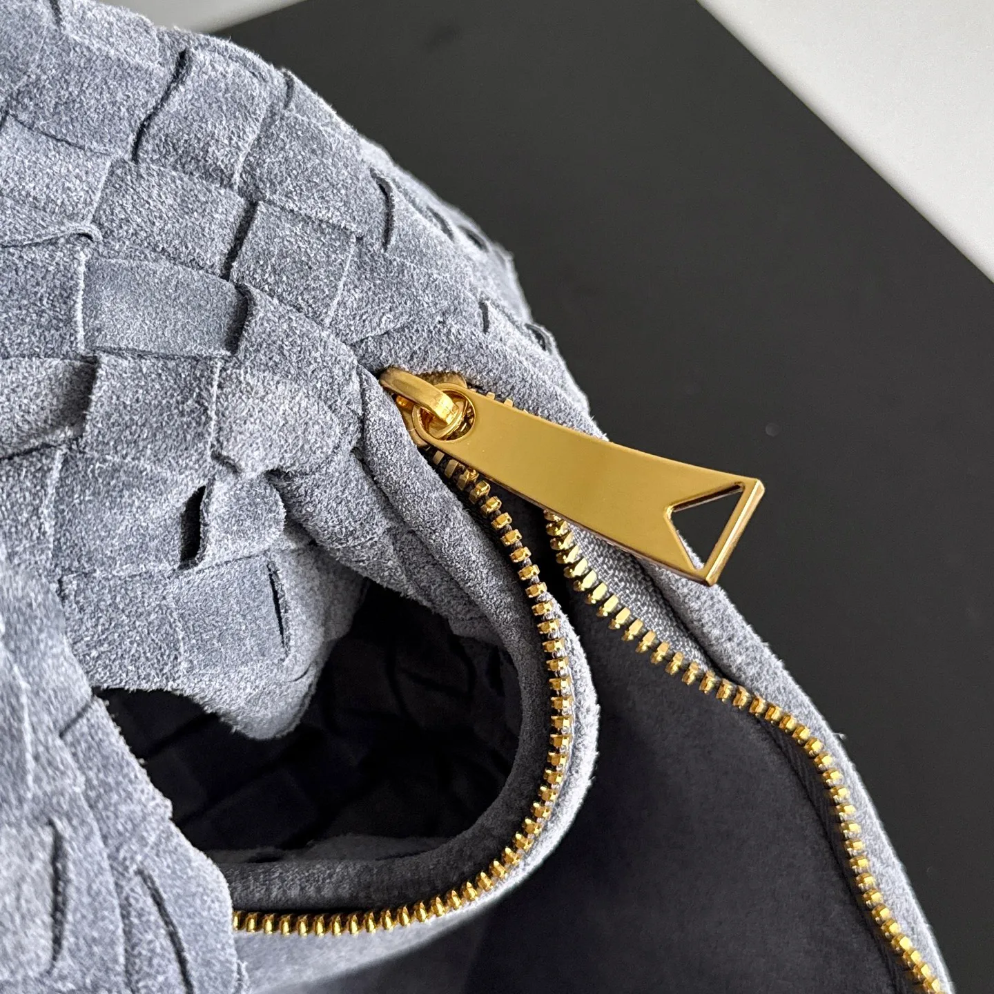 Классические Сумки Женские Bottega Veneta 17125498