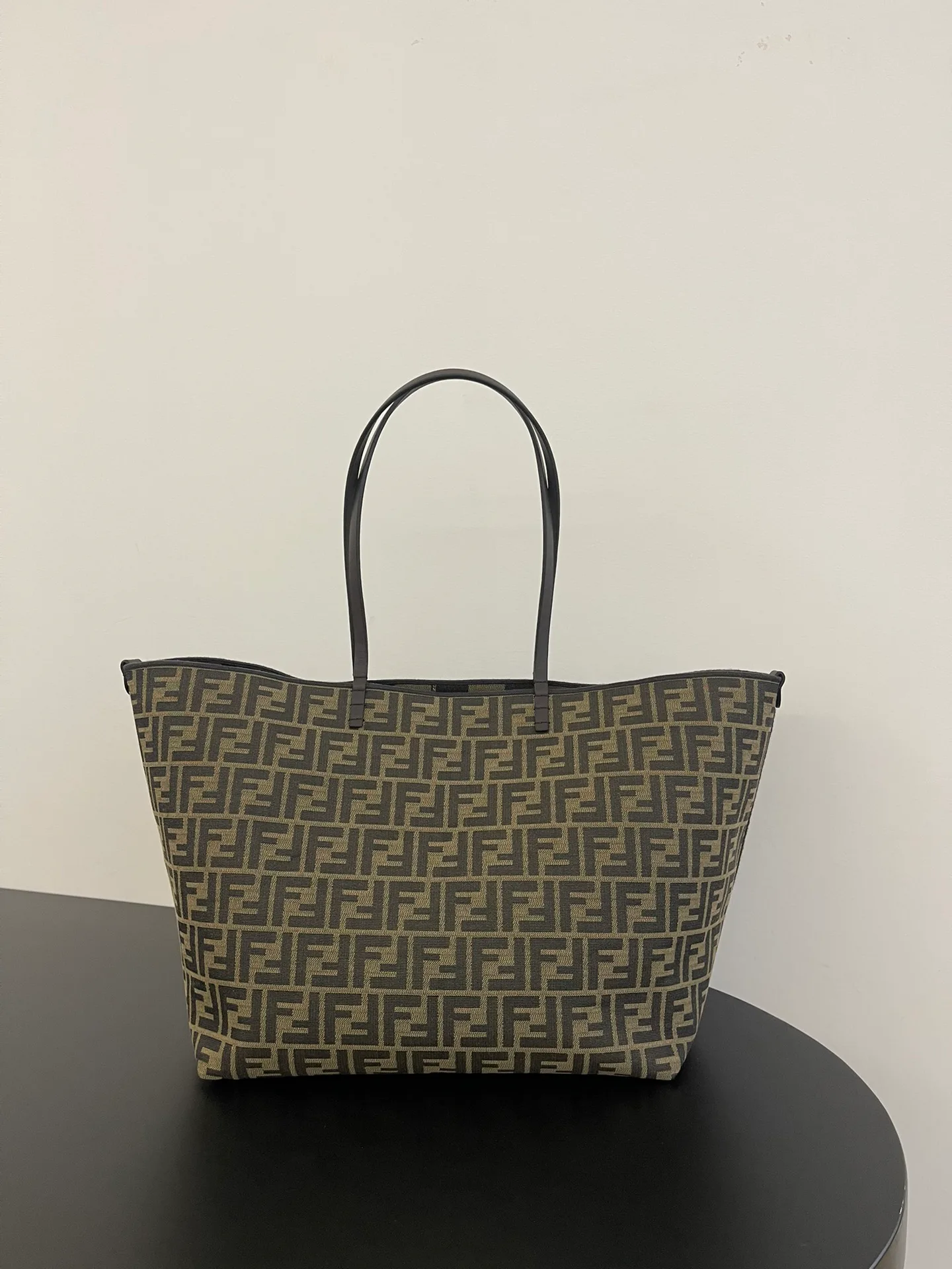Классические Сумки Женские Fendi 13234556