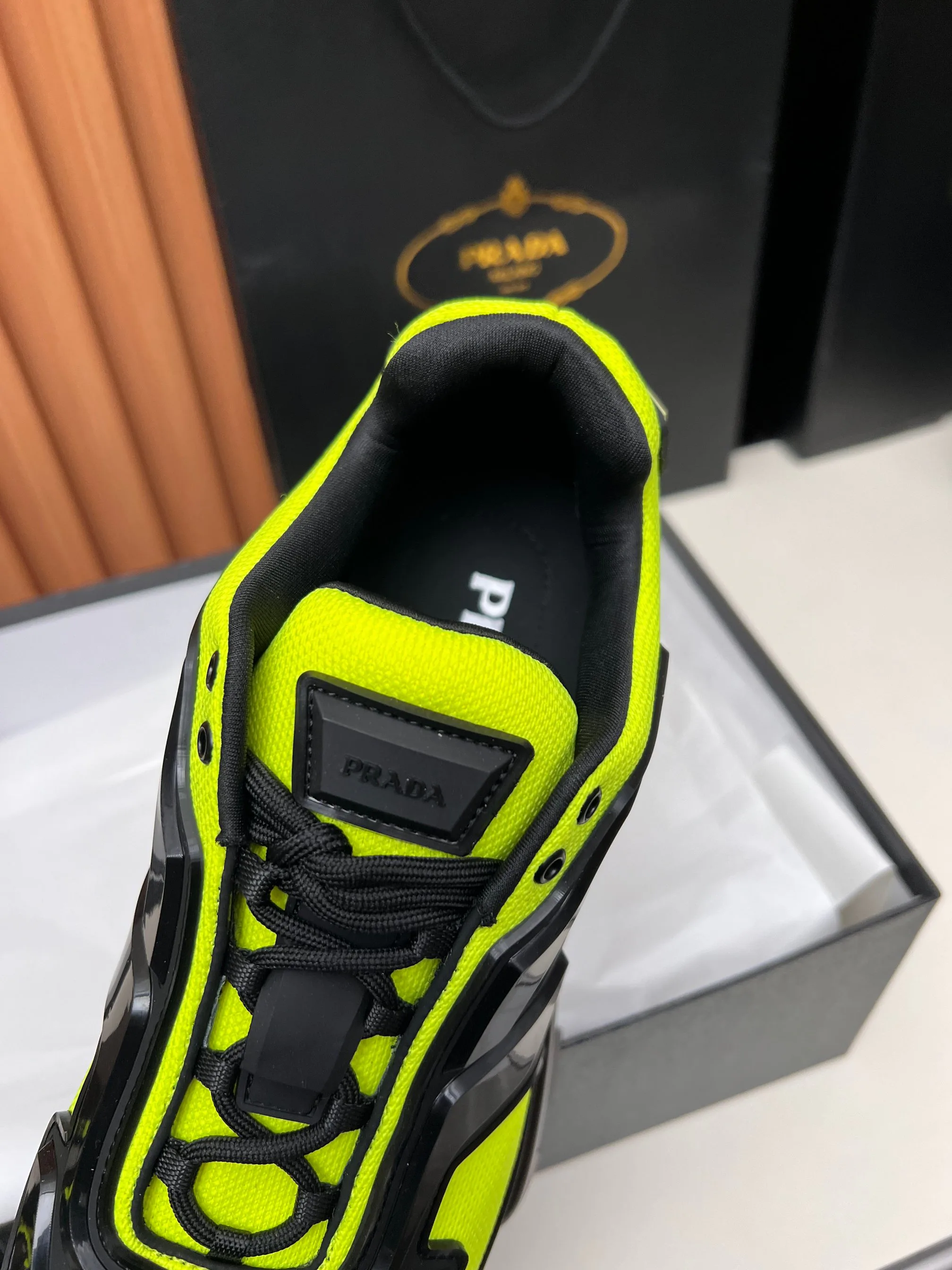 Кроссовки Женские Prada 881683