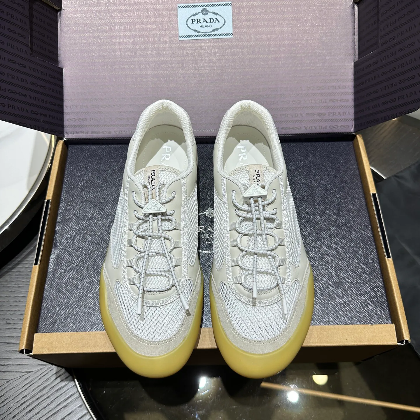 Кроссовки Мужские Prada 18192259