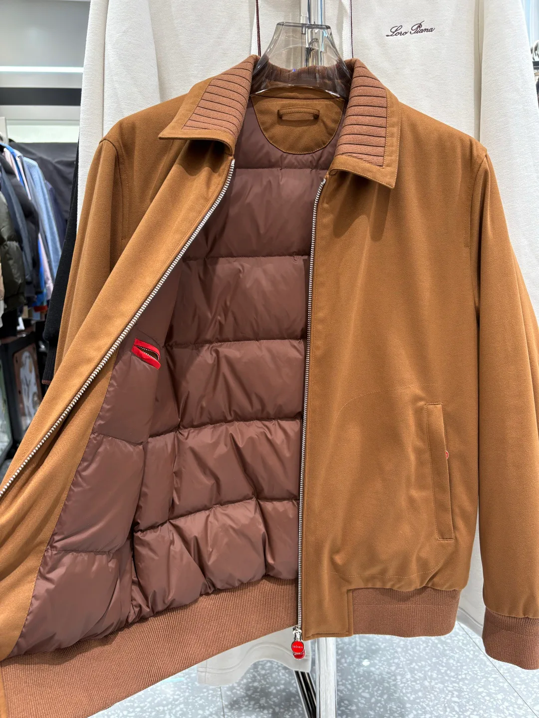 Куртки И Пуховики Мужские Kiton 1639319