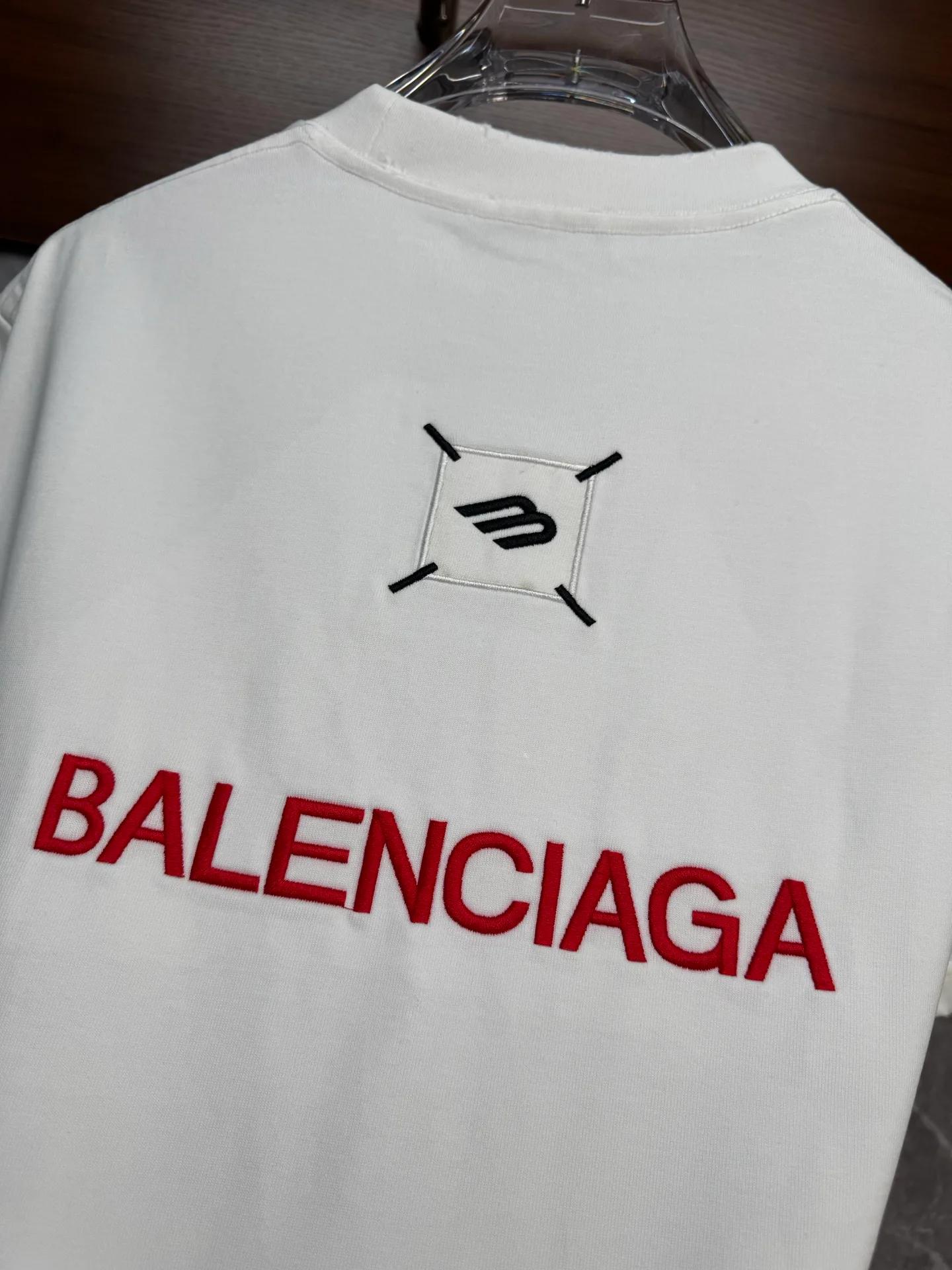 Футболки Женские Balenciaga 11625115