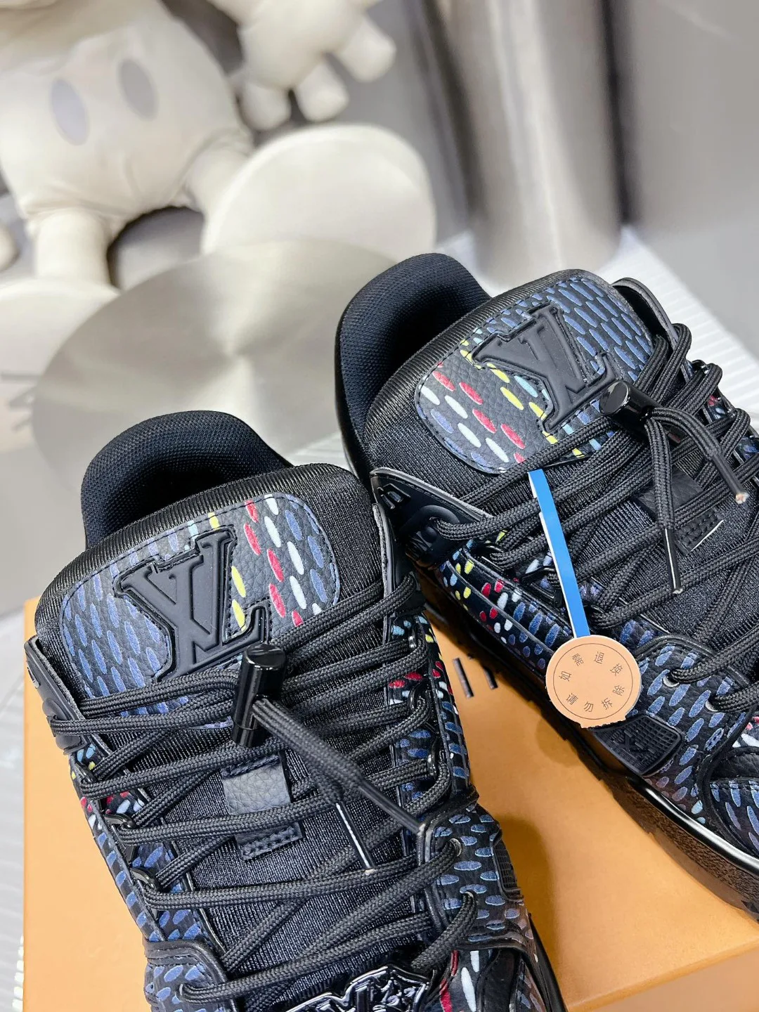 Кроссовки Женские Louis Vuitton 3179637