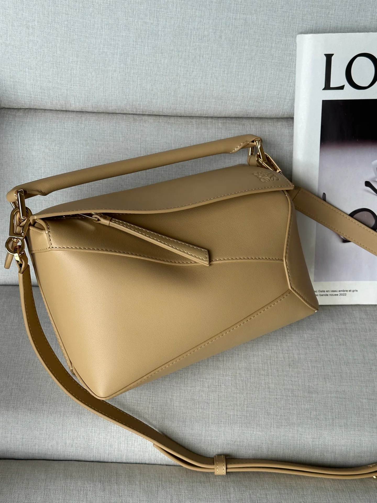 Классические Сумки Женские Loewe 13339538