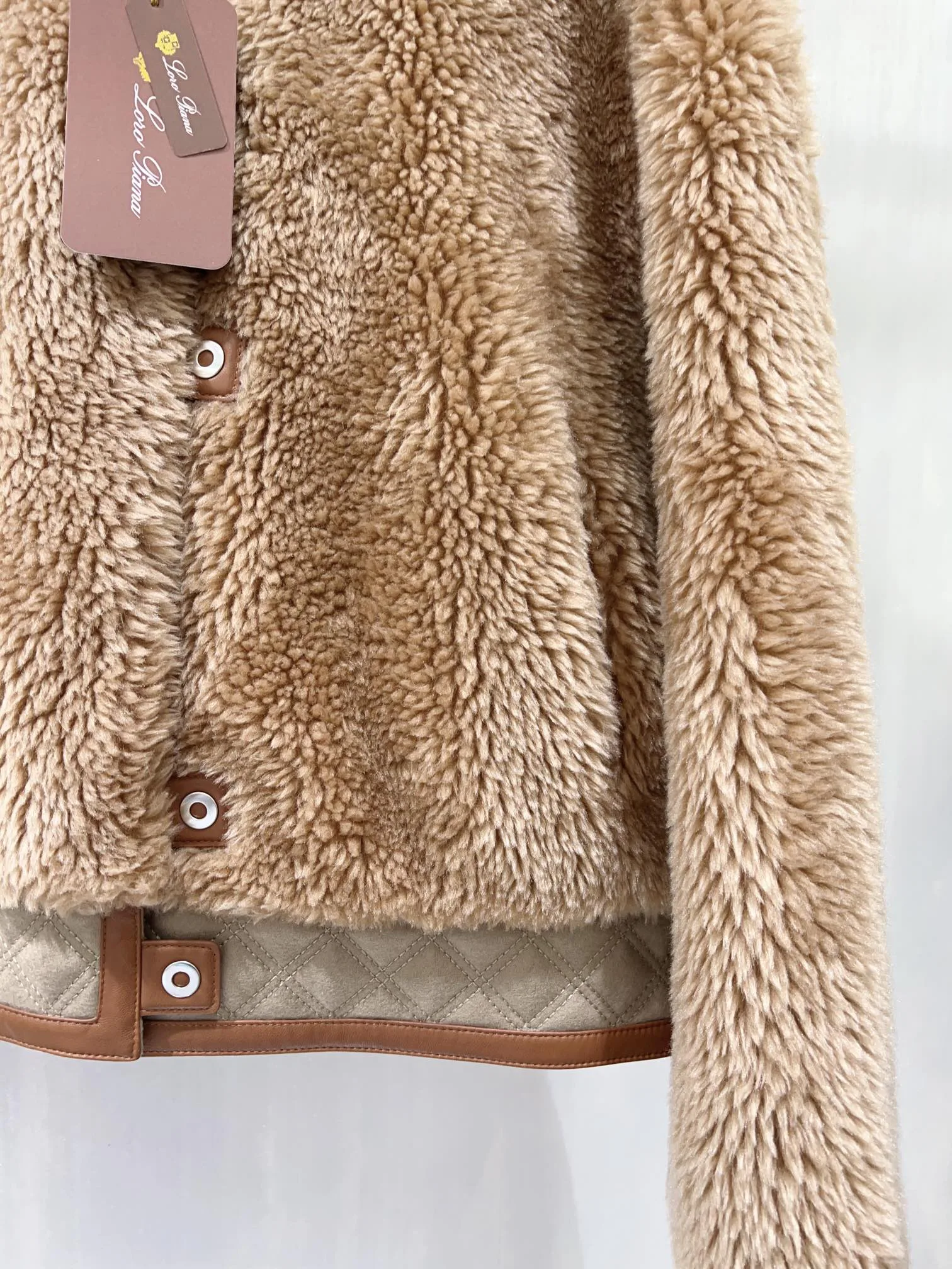 Кожаные Куртки И Дублёнки Женские Loro Piana 971508