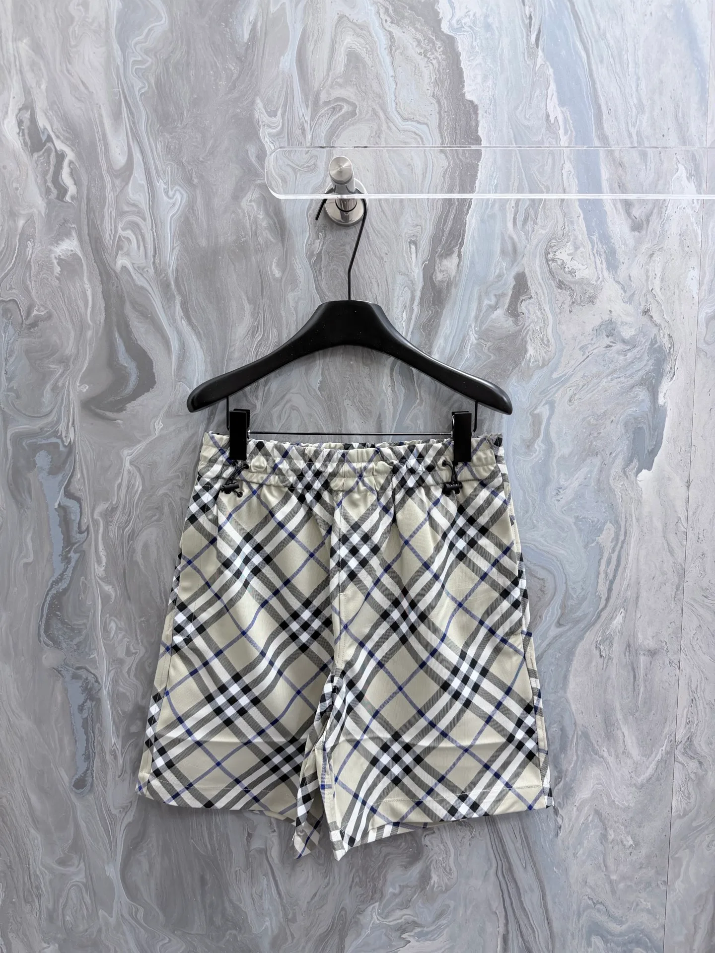 Шорты Мужские Burberry 13554833