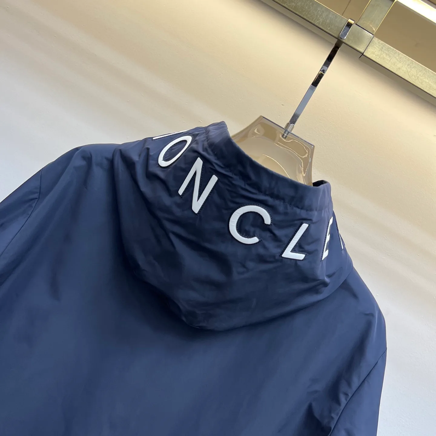Куртки И Пуховики Женские Moncler 17340718