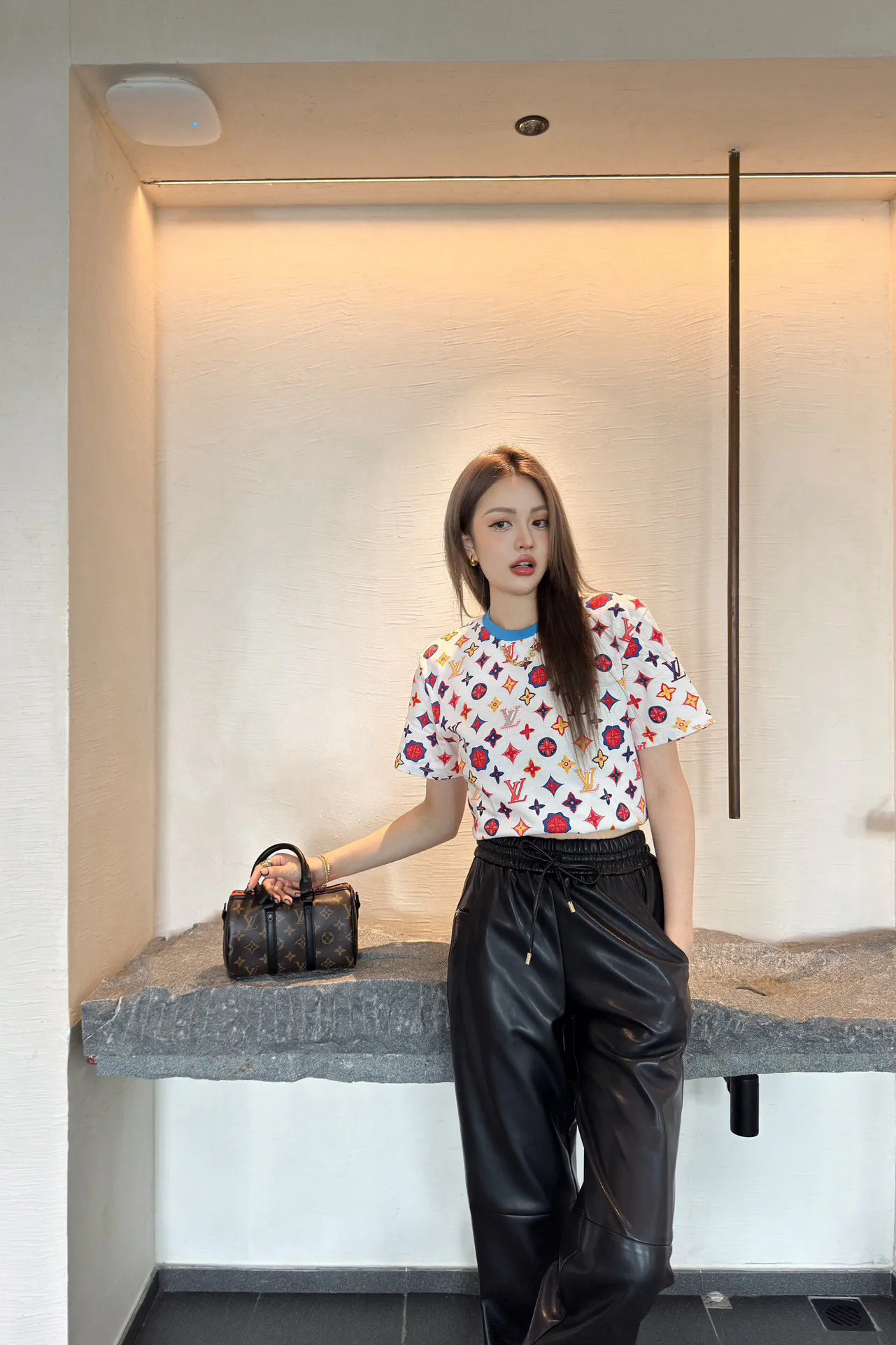 Футболки Женские Louis Vuitton 3592