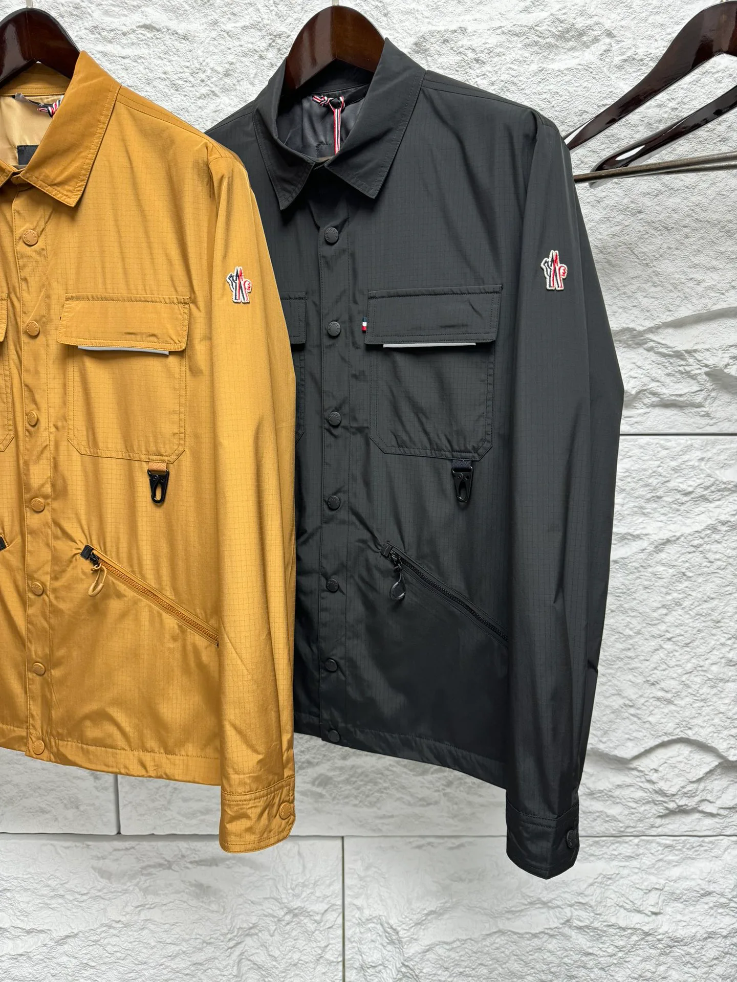 Куртки И Пуховики Мужские Moncler 17654989