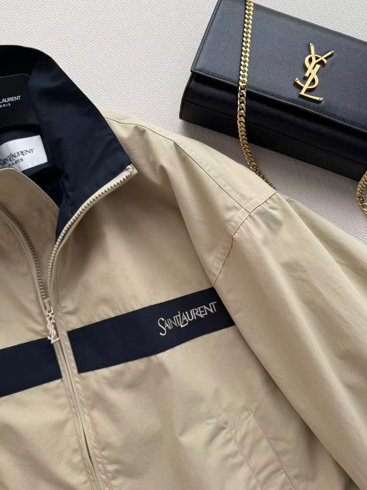 Куртки И Пуховики Женские Saint Laurent 18601941