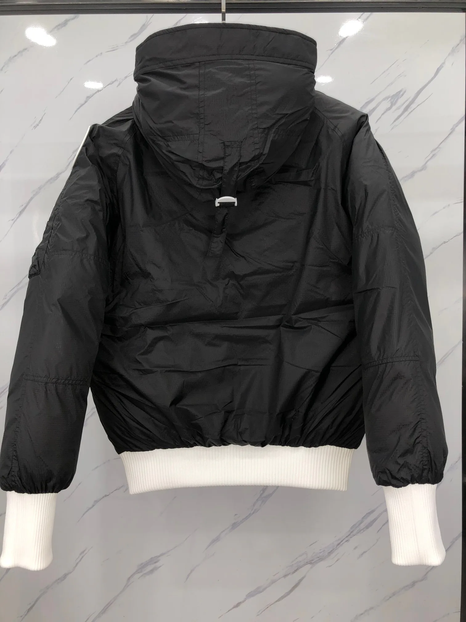 Куртки И Пуховики Женские Canada Goose 1657462