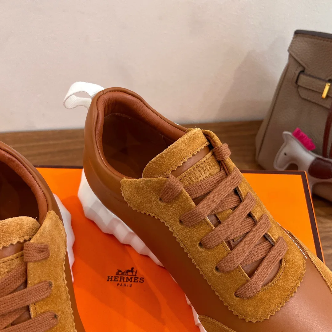 Кроссовки Женские Hermes 18729799