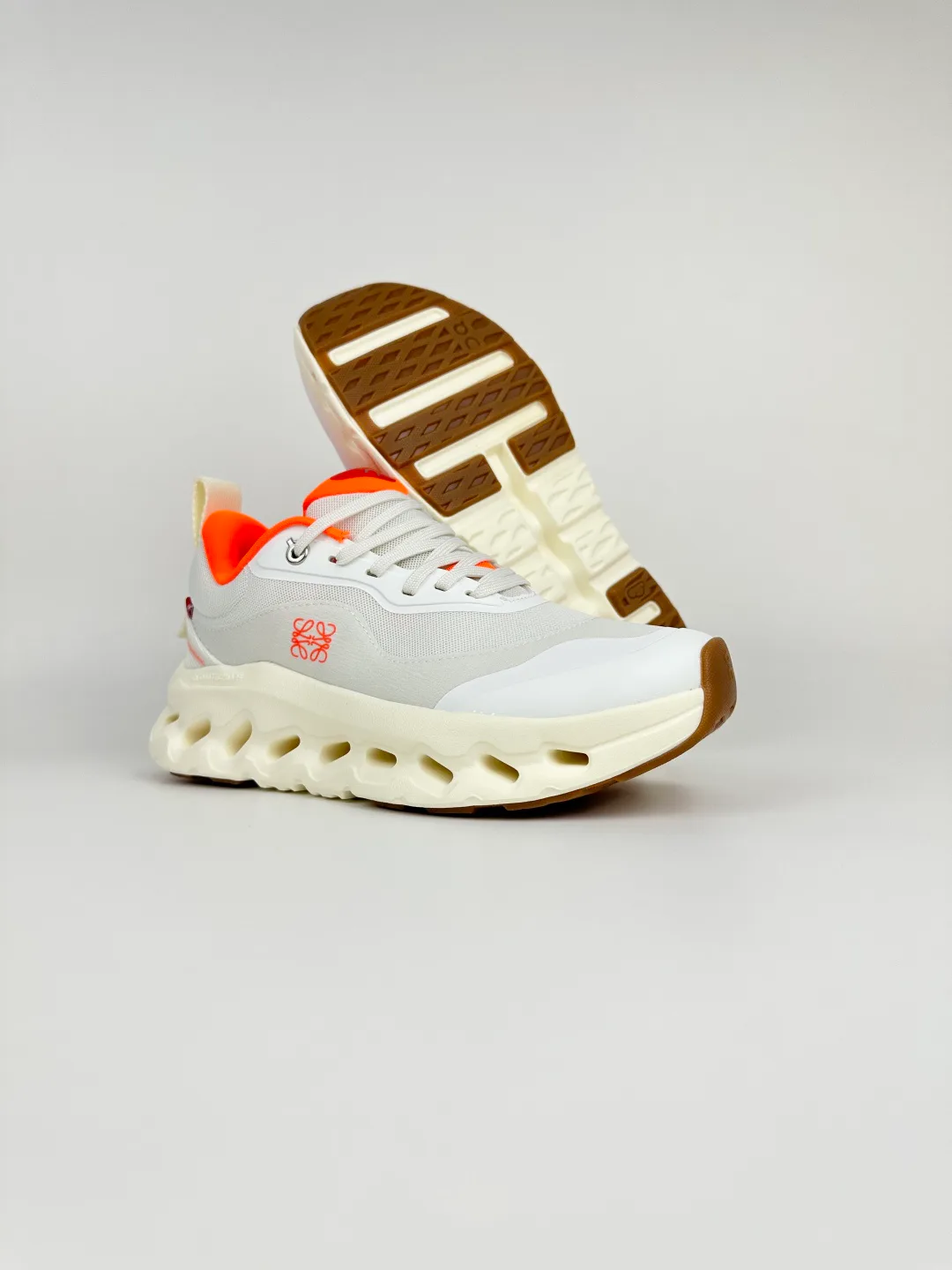 Кроссовки Женские Loewe 11228564