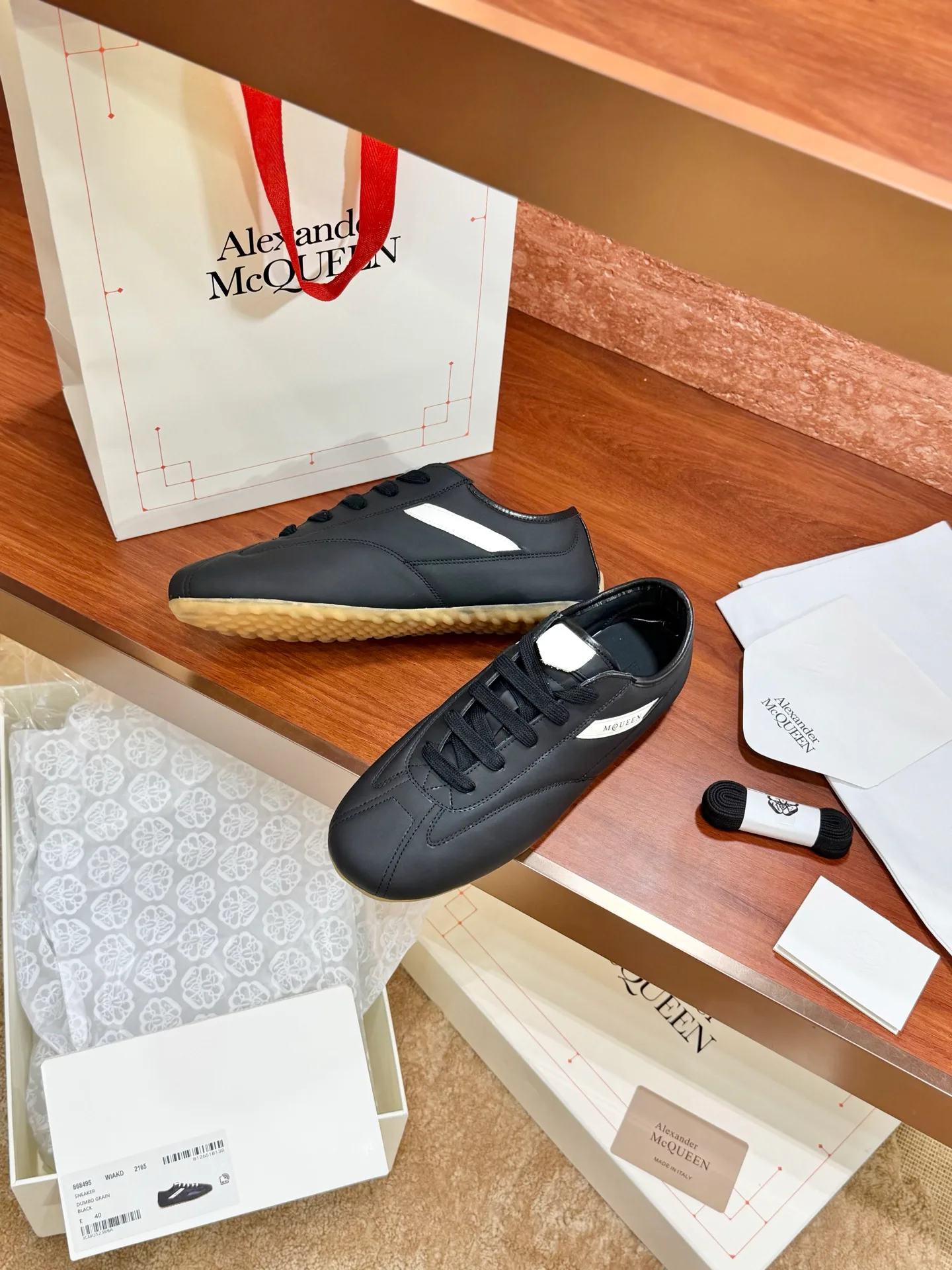 Кроссовки Женские Alexander Mcqueen 14182701