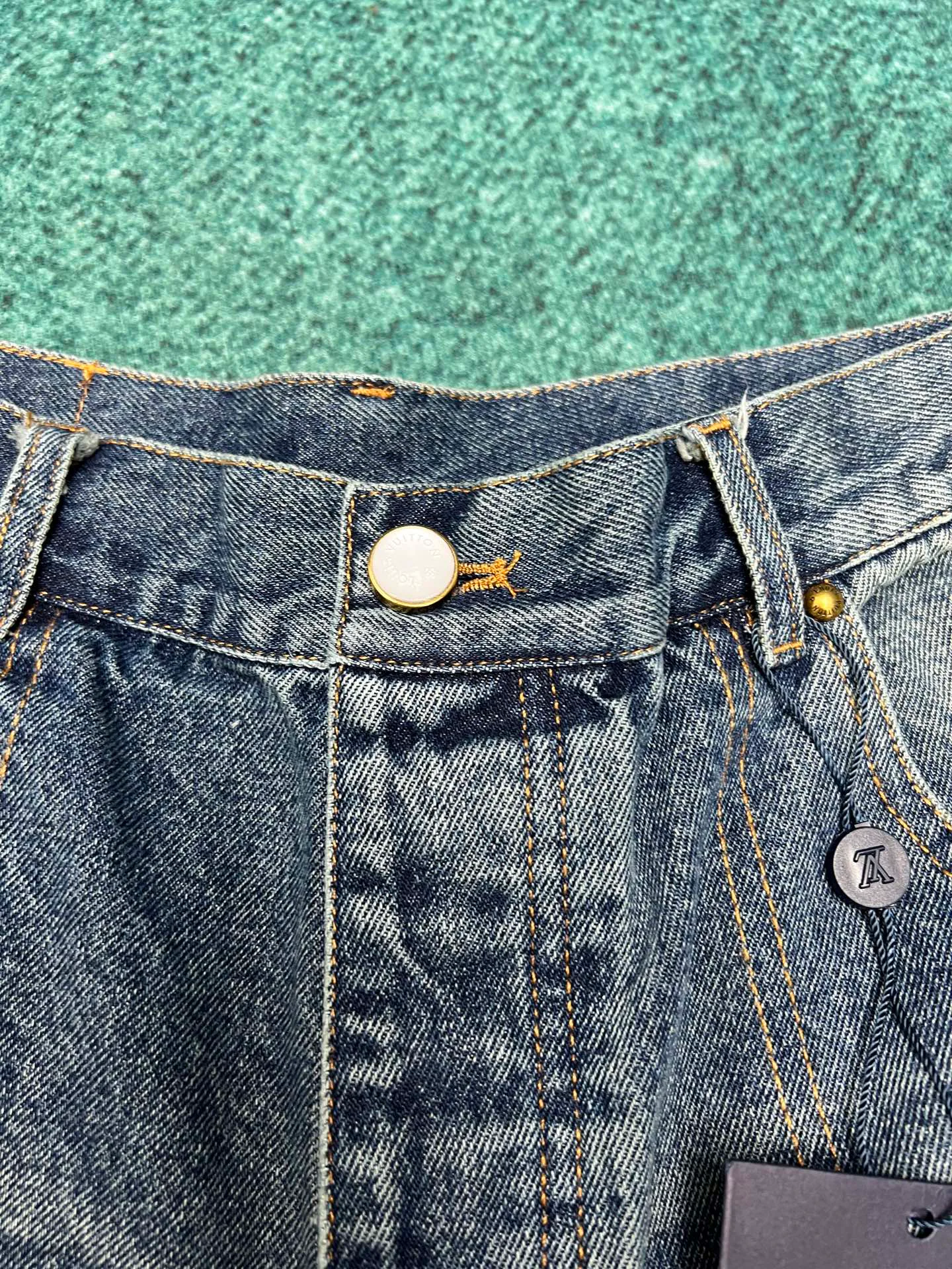 Шорты Мужские Louis Vuitton 32212