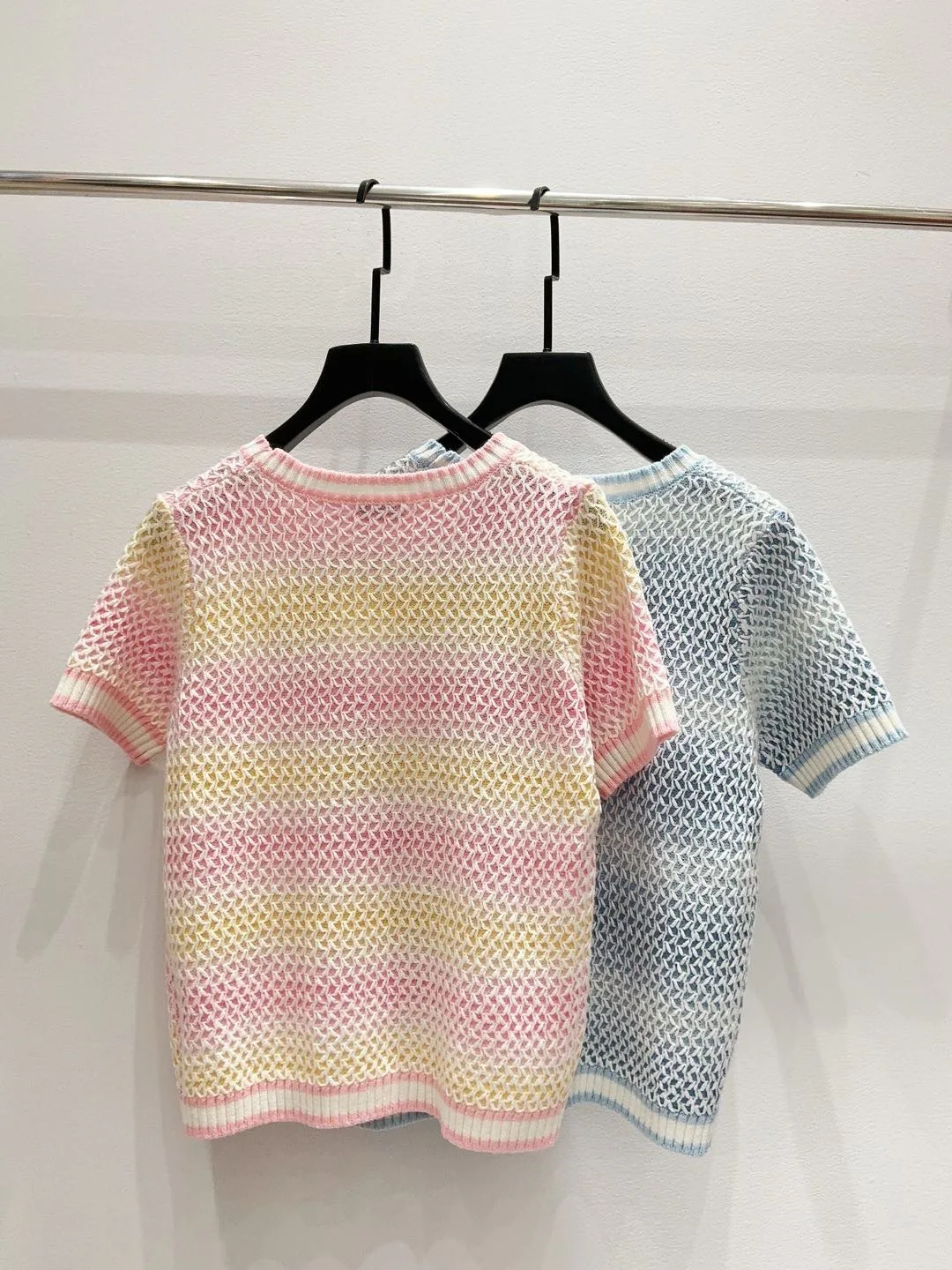Футболки Женские Chanel 17327636