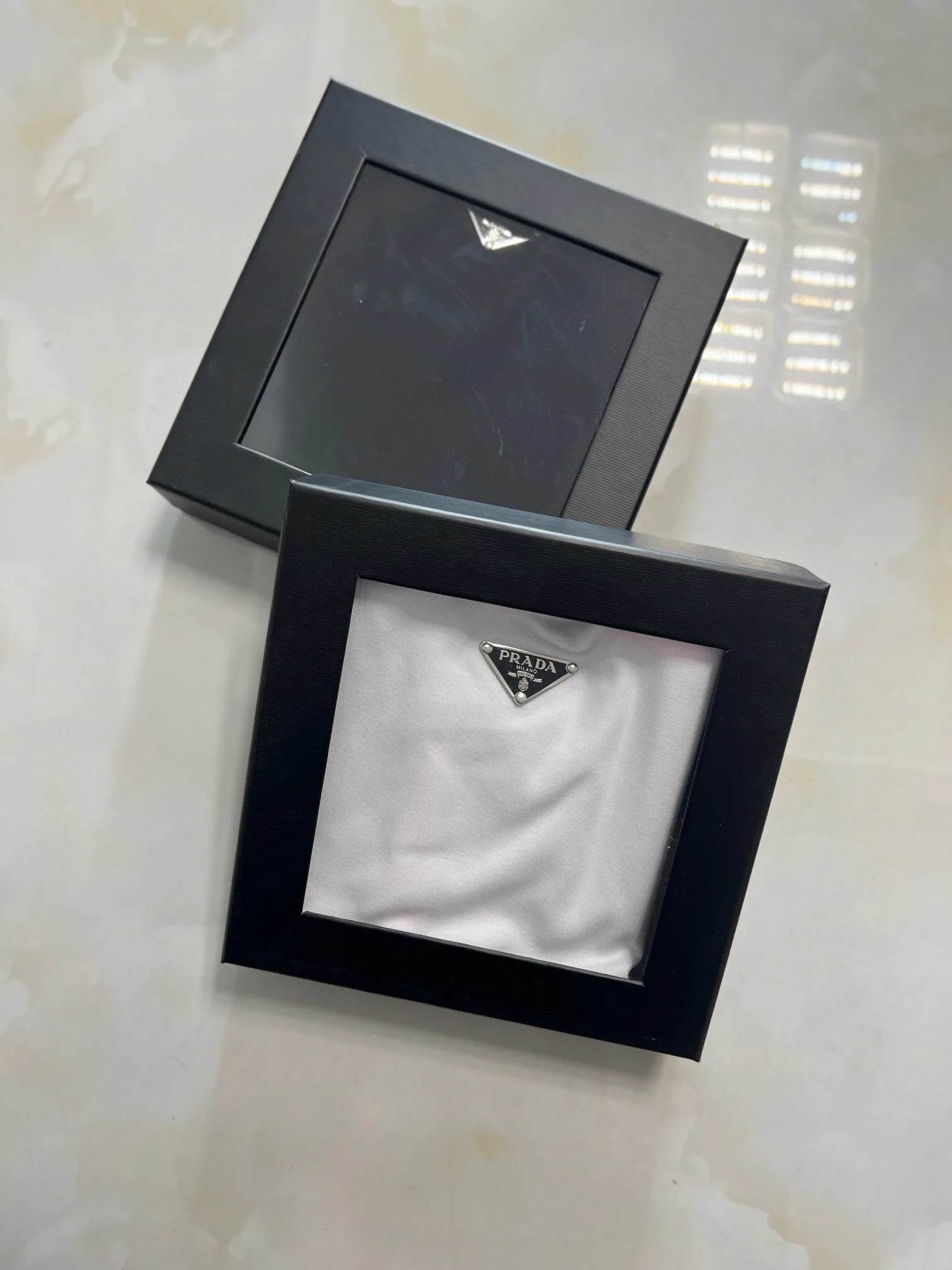 Топы Женские Prada 6962