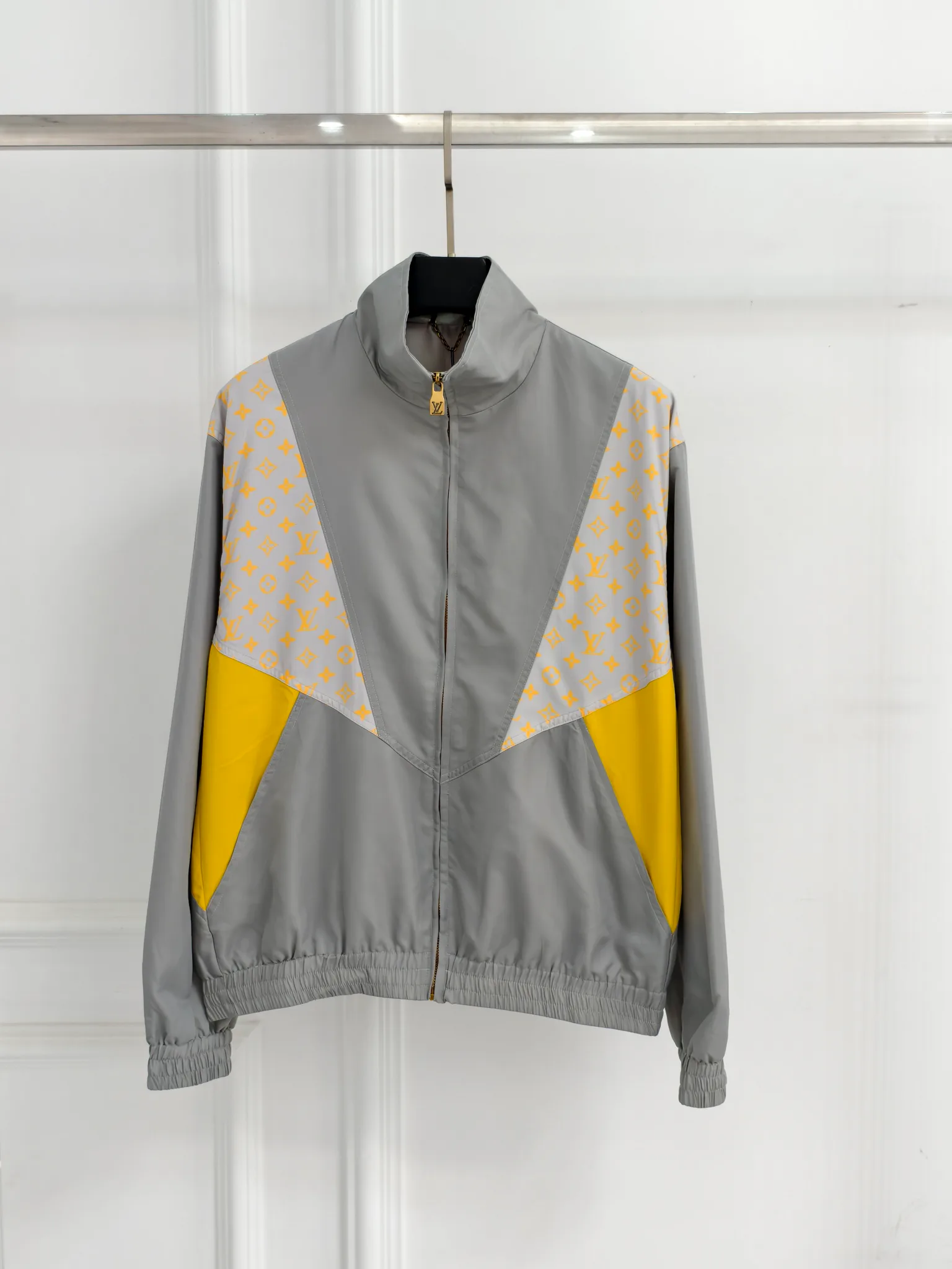 Жакеты Женские Louis Vuitton 12842428