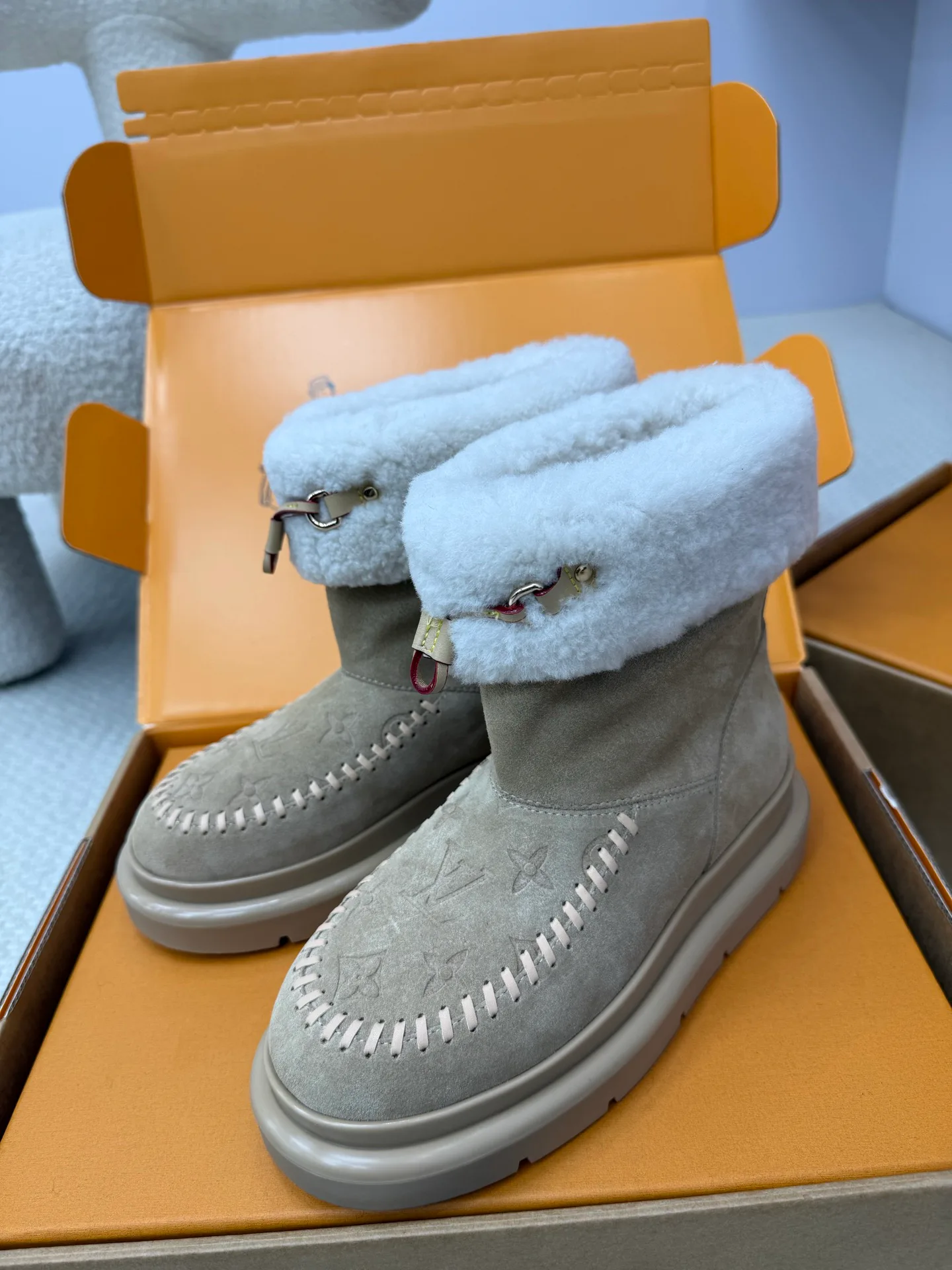 Угги Женские Louis Vuitton 808227