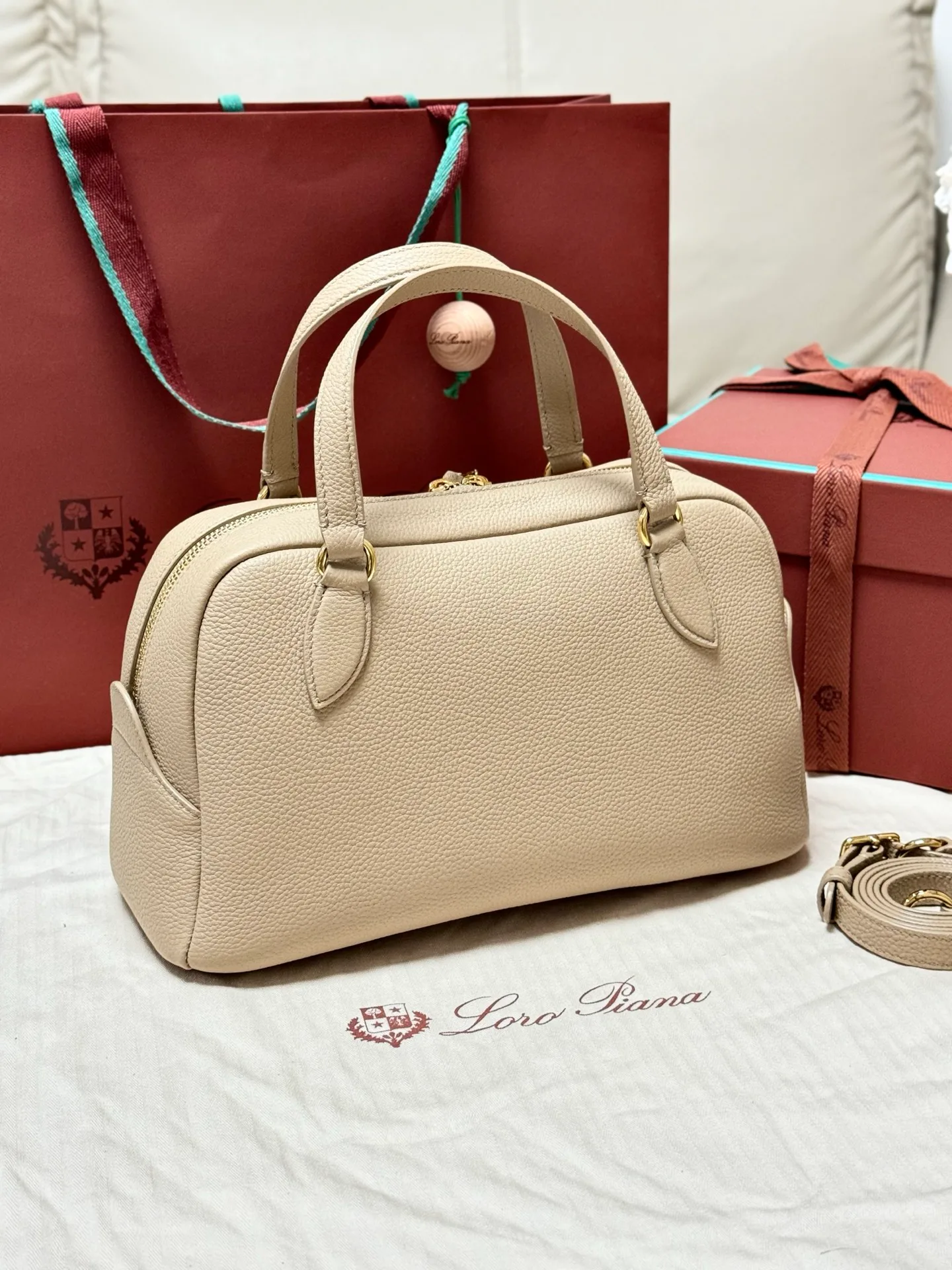 Классические Сумки Женские Loro Piana 11472679